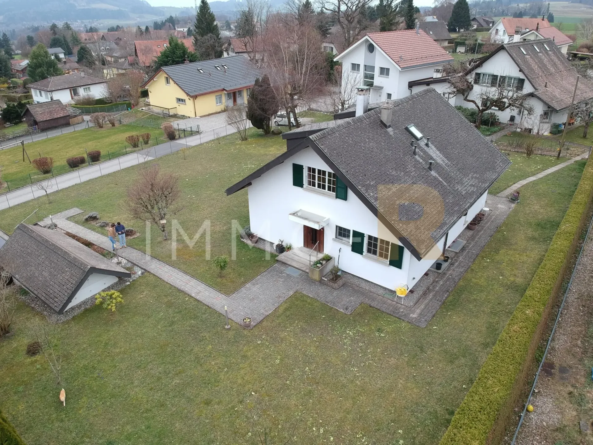 Spacieuse villa individuelle avec grand jardin