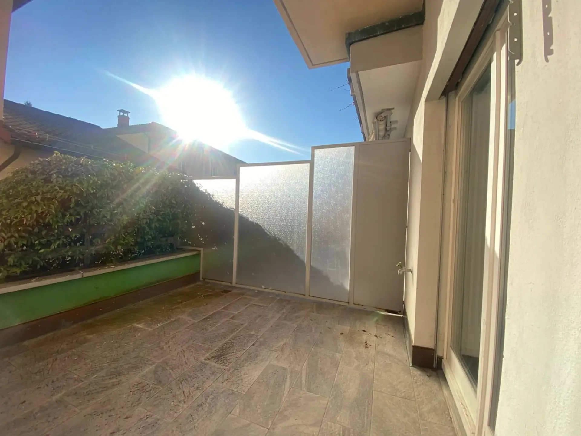 Vezia - geräumige und helle 3.5-Zimmer-Wohnung mit Balkon