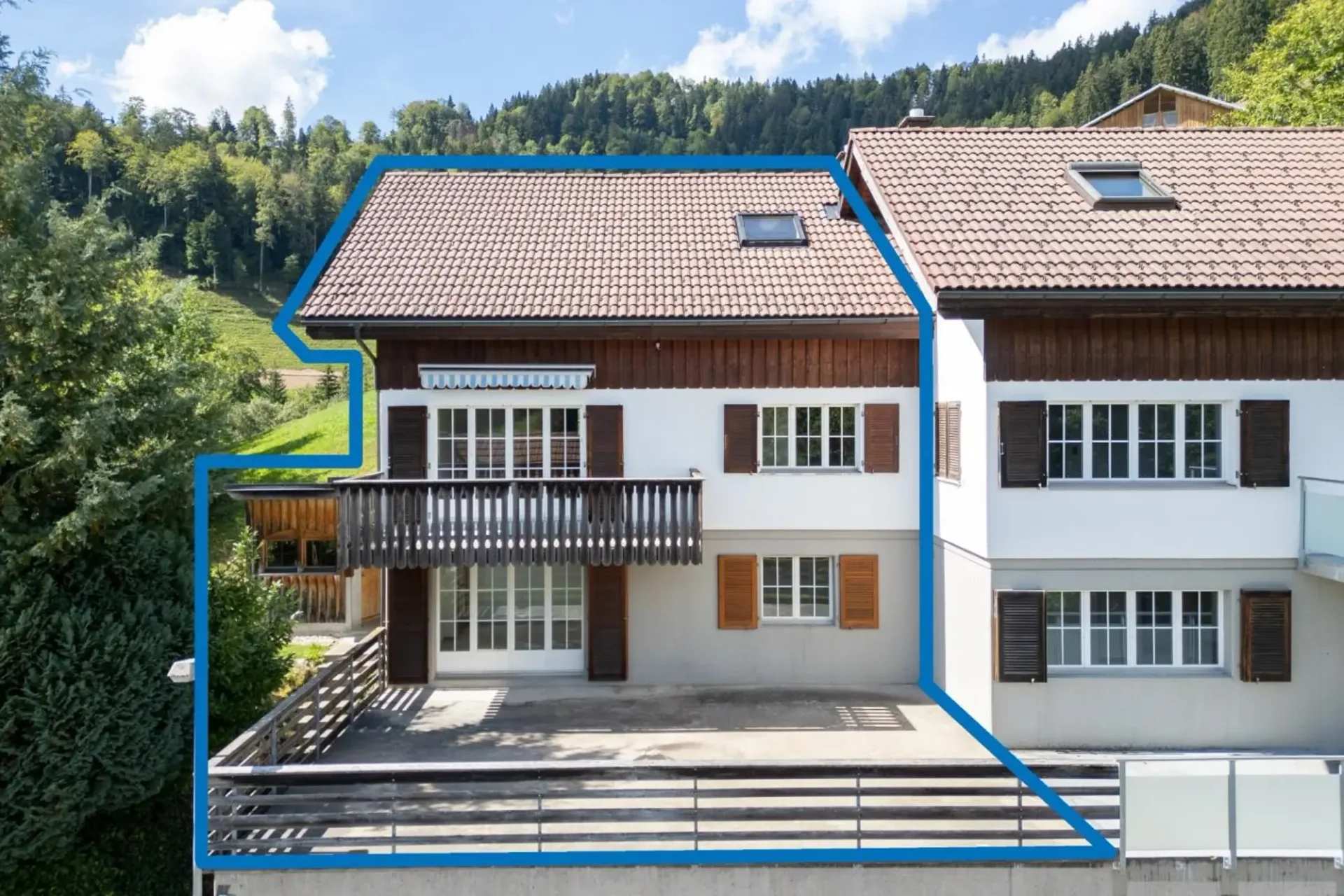 Family paradise in the green with a lot of potential