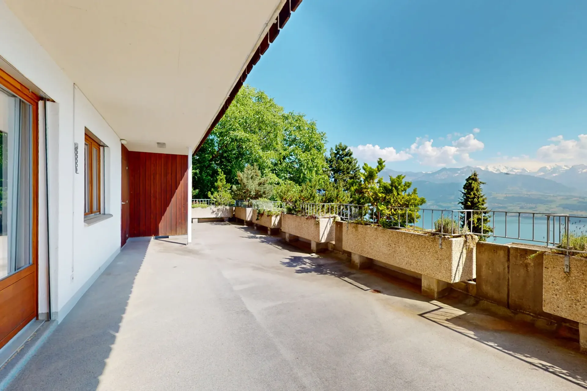 Charmante Studio-Wohnung mit Seesicht, ideal als Zweitwohnsitz oder An