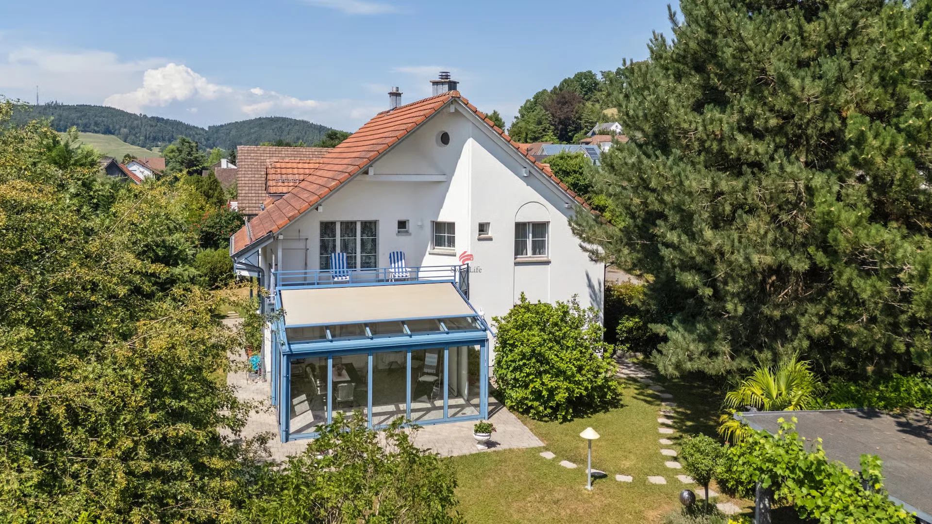 Top Einfamilienhaus mit Baulandreserve