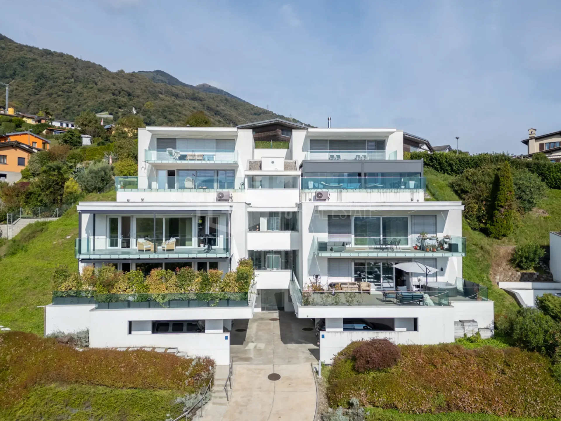 Villa in Manno