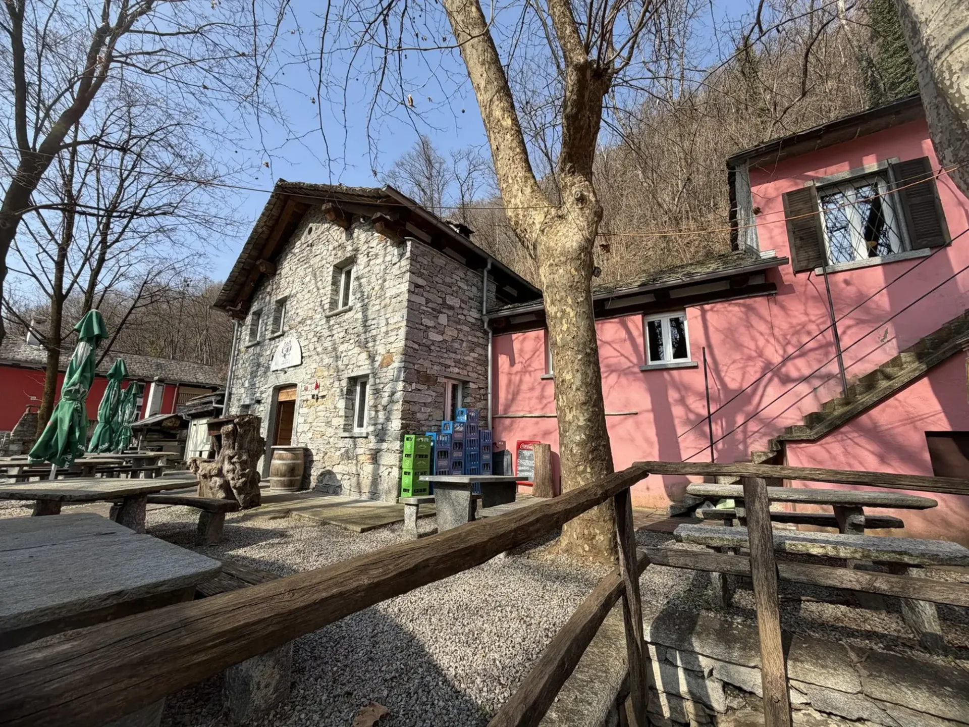 Historische Grotte zum Verkauf