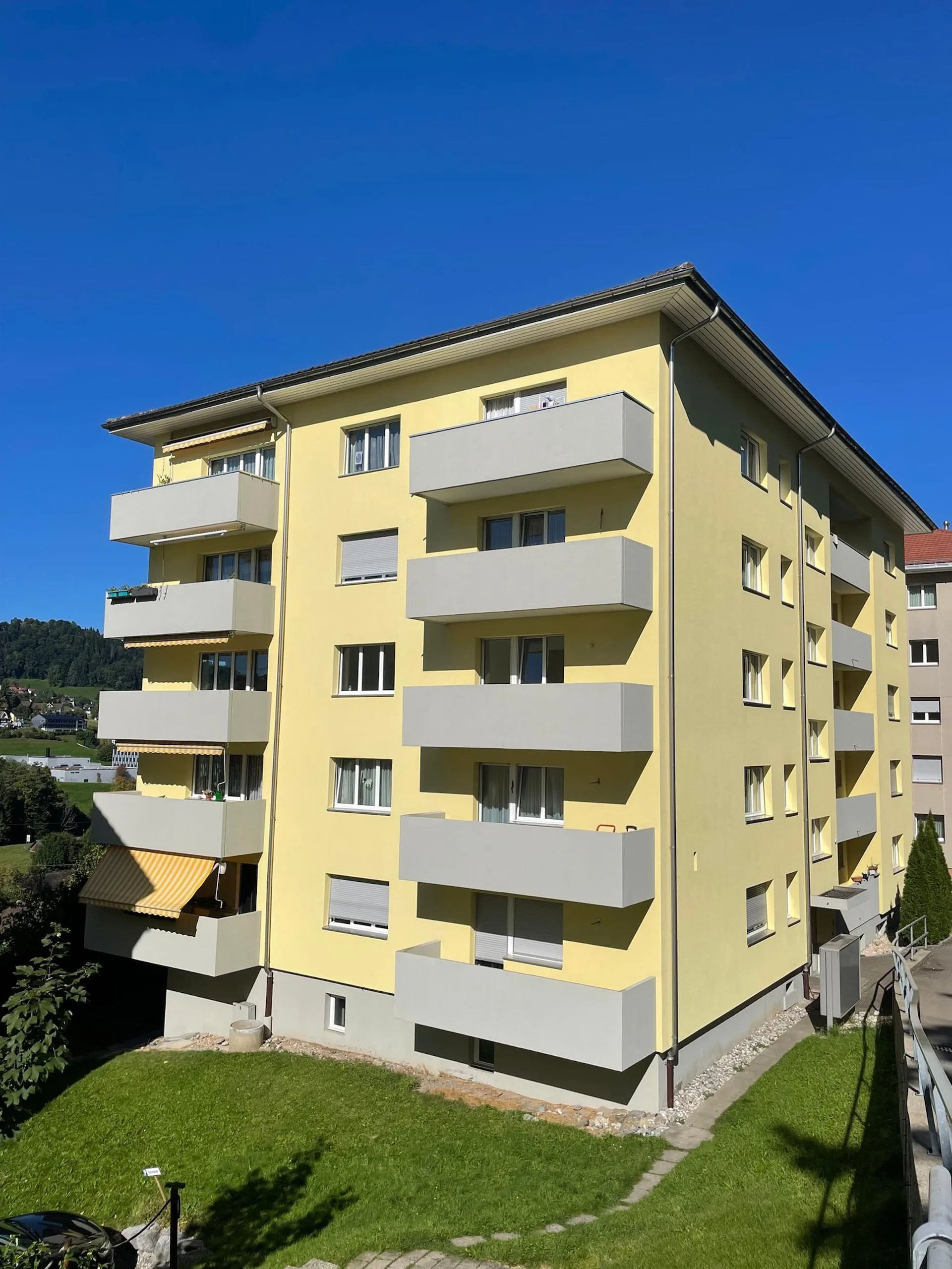 Beautiful 1.5 room apartment with balcony for rent
