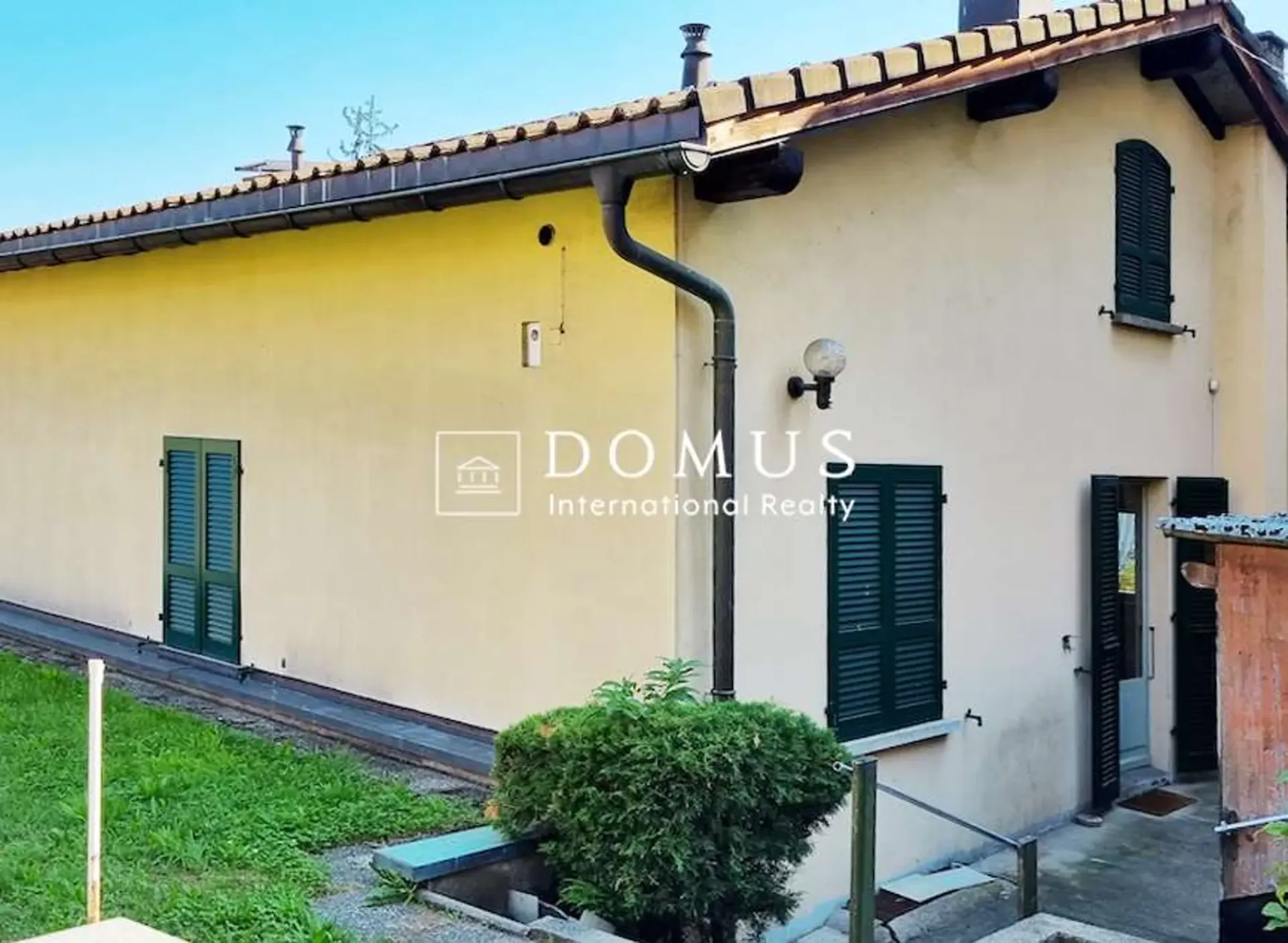 ?? Casa con ampio giardino e potenziale a Cureglia