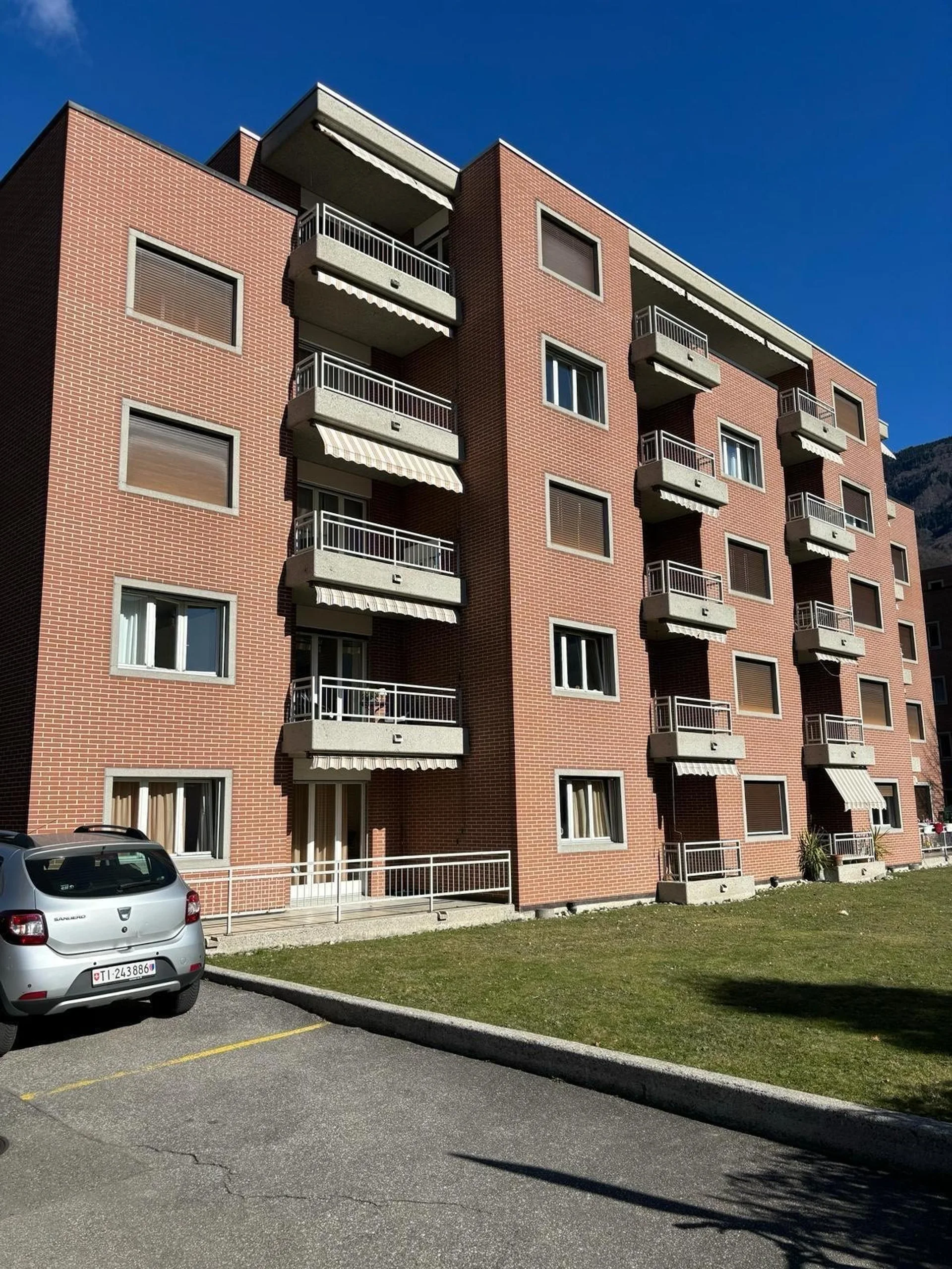 Affittiamo appartamento di 2.5 locali a Bellinzona