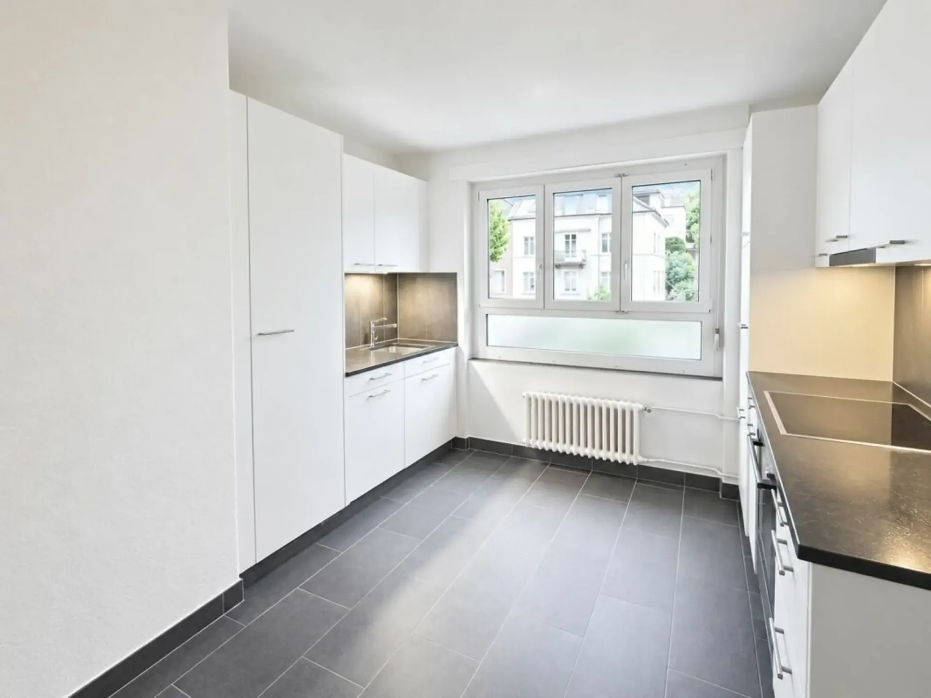 Geräumig! 3.0-Zimmer-Wohnung mit Blick auf die Stadt