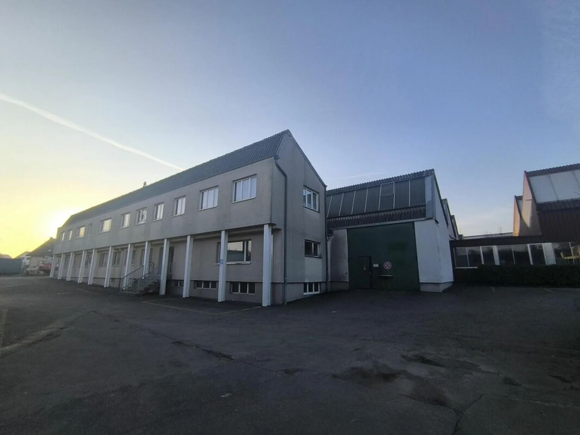 Attraktive Nebenräume für Atelier, Büro oder Lager
