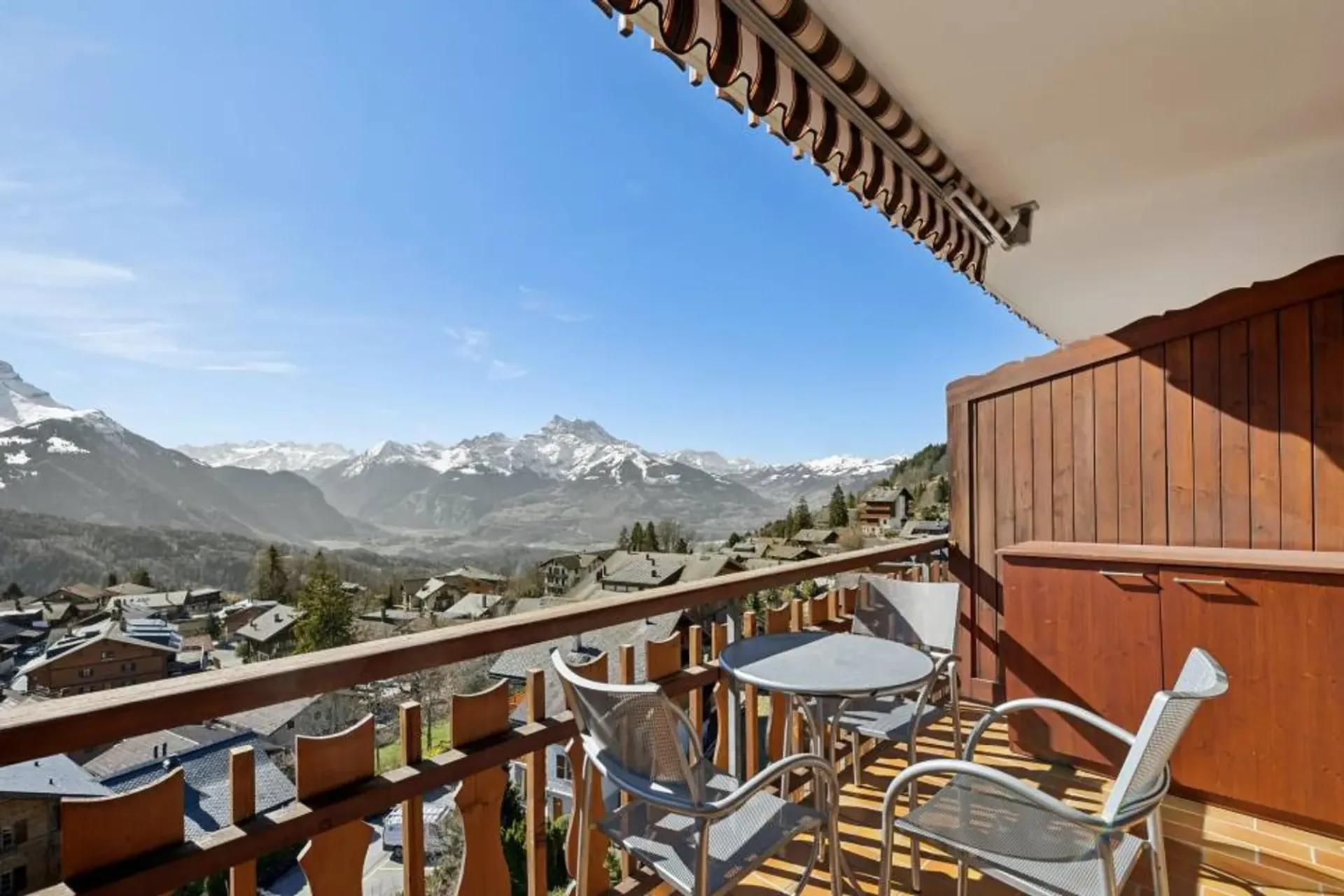 Gai Matin A20 - Bel appartement avec balcon et vue panoramique