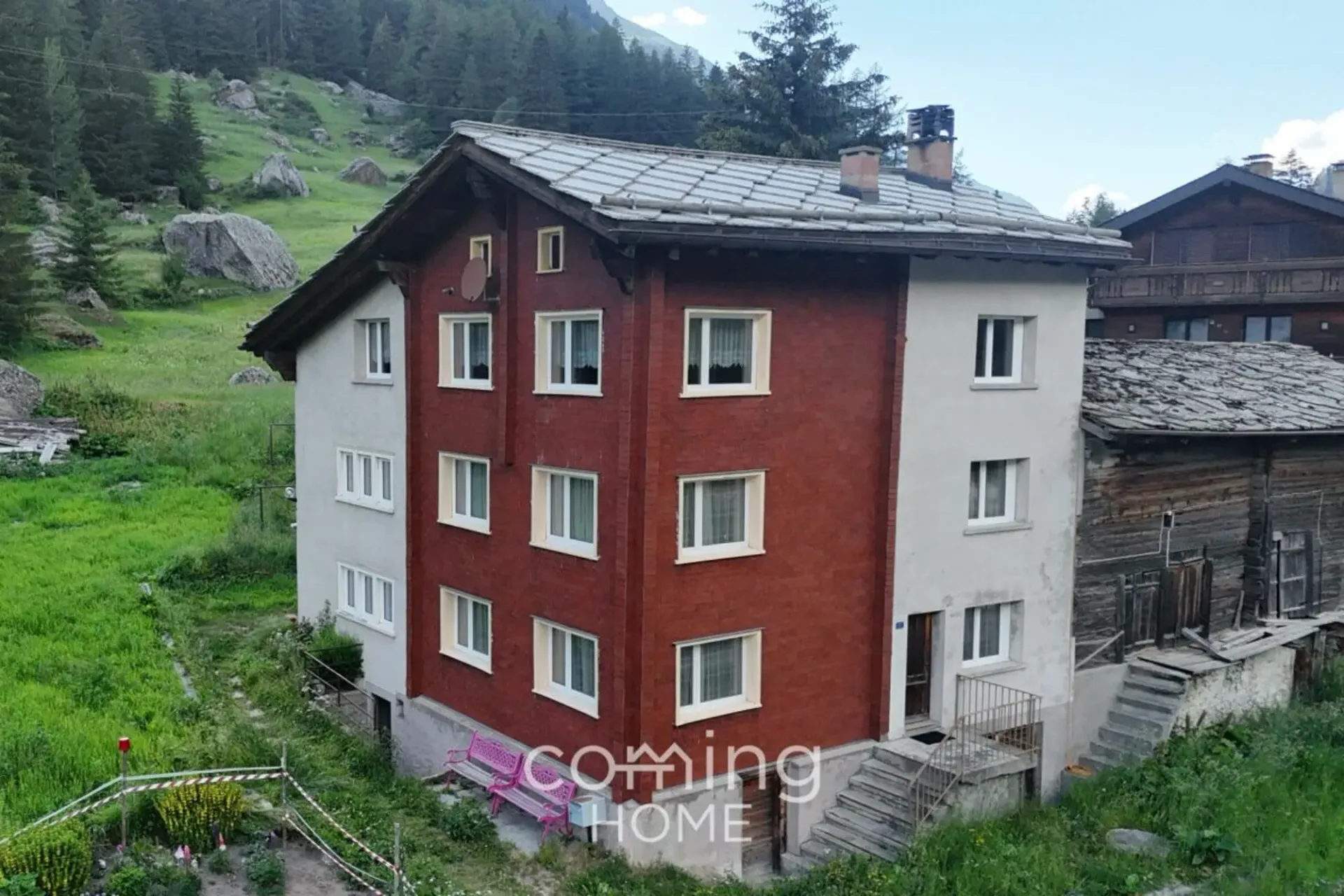 Heimelige 3.5-Zimmerwohnung in Saas-Balen, Walliser Charme mit Renovationspotential