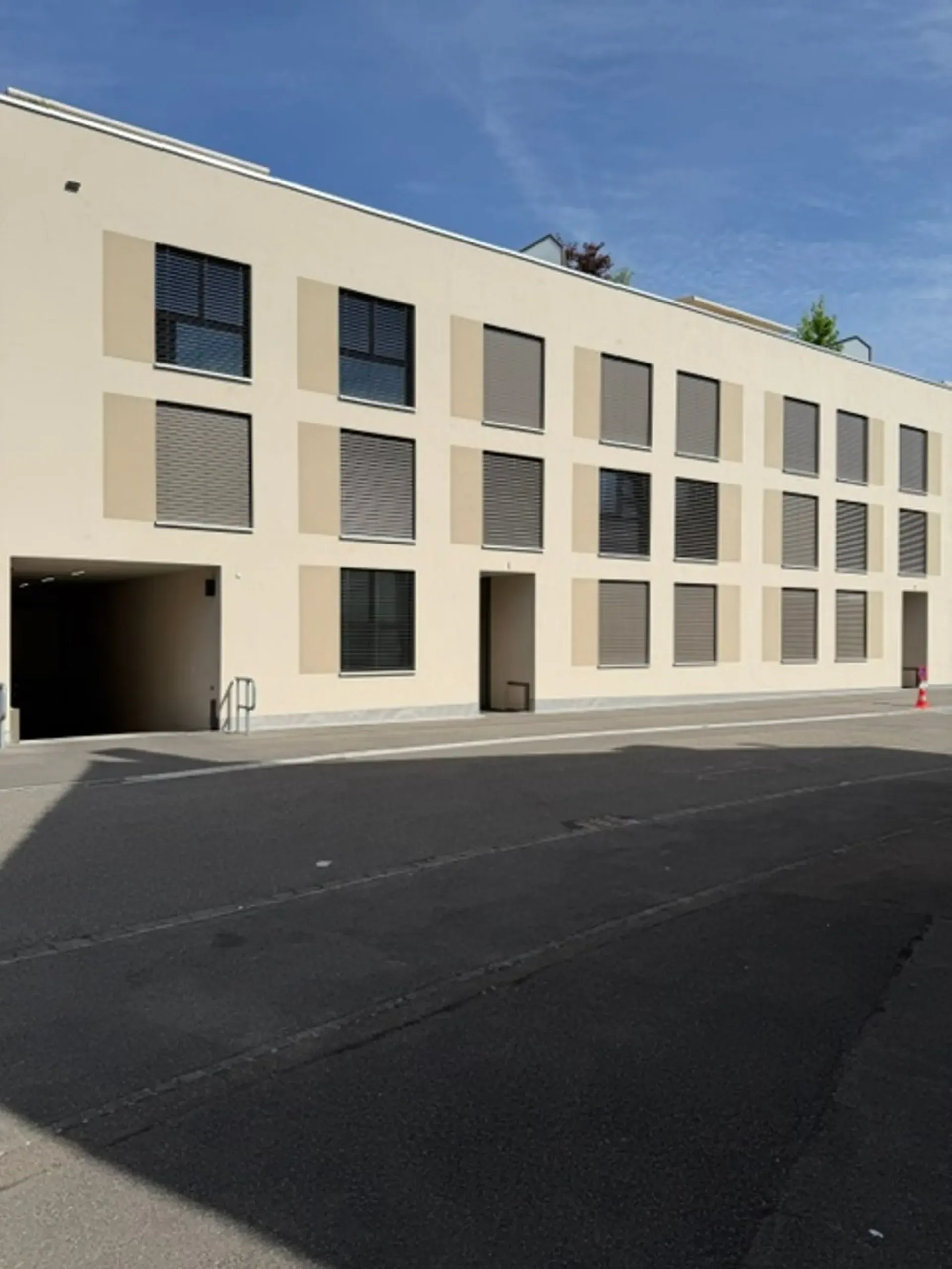 Appartamento moderno, nuovo di 4,5 locali in affitto a Therwil