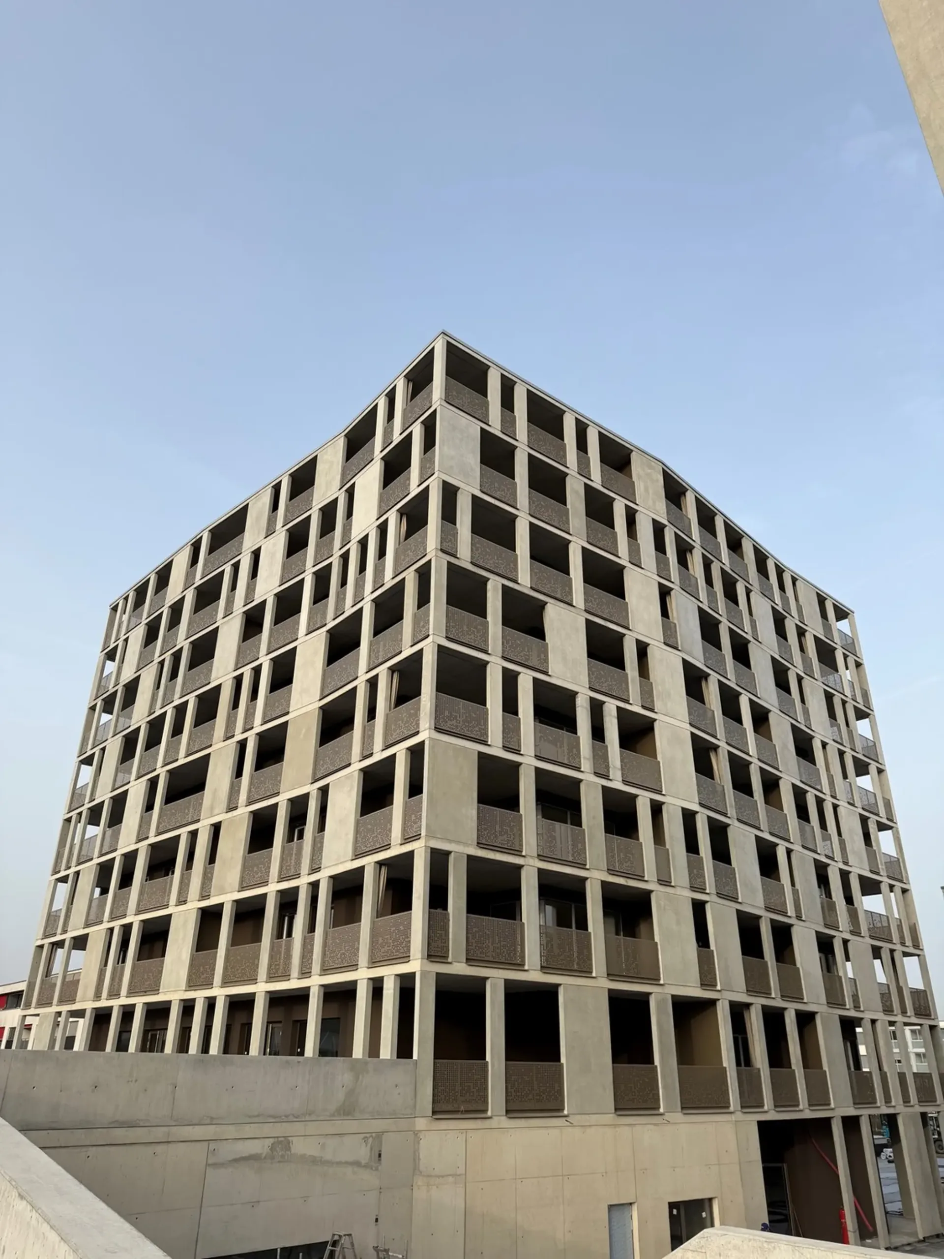 Surface commerciale d'env. 271.40 m2 aménageable au gré du preneur !