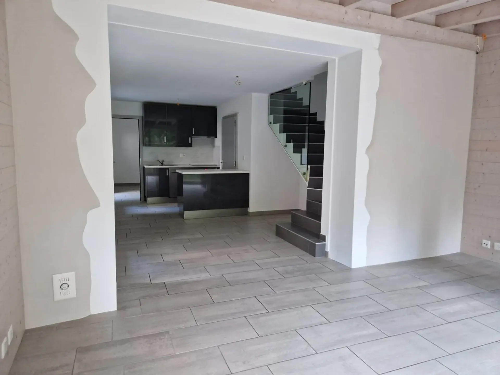 Bex: villa individuale di 4 locali in affitto
