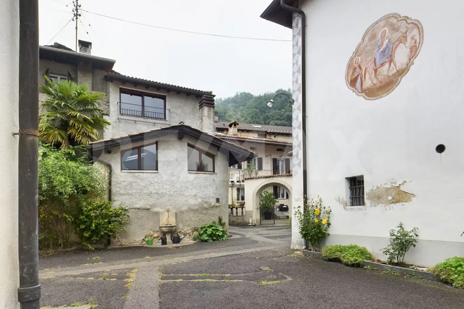 Affascinante e ampia casa con vista aperta