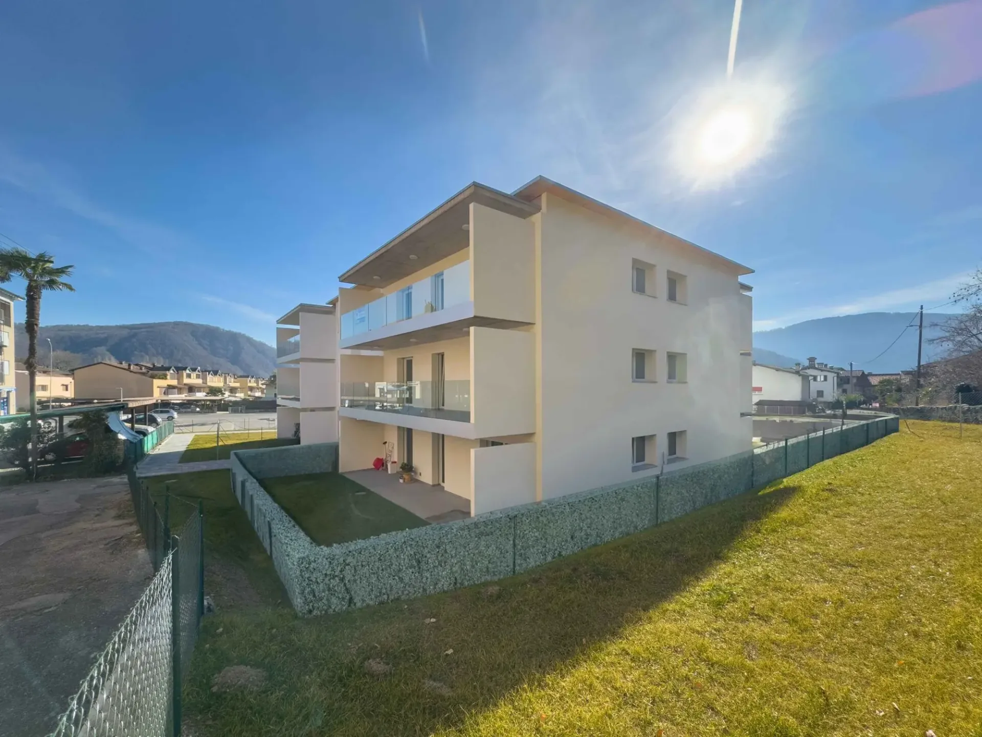 Wohnung 3.5 Zimmer in Caslano, Kanton TI - Modern, raffiniert und zentral