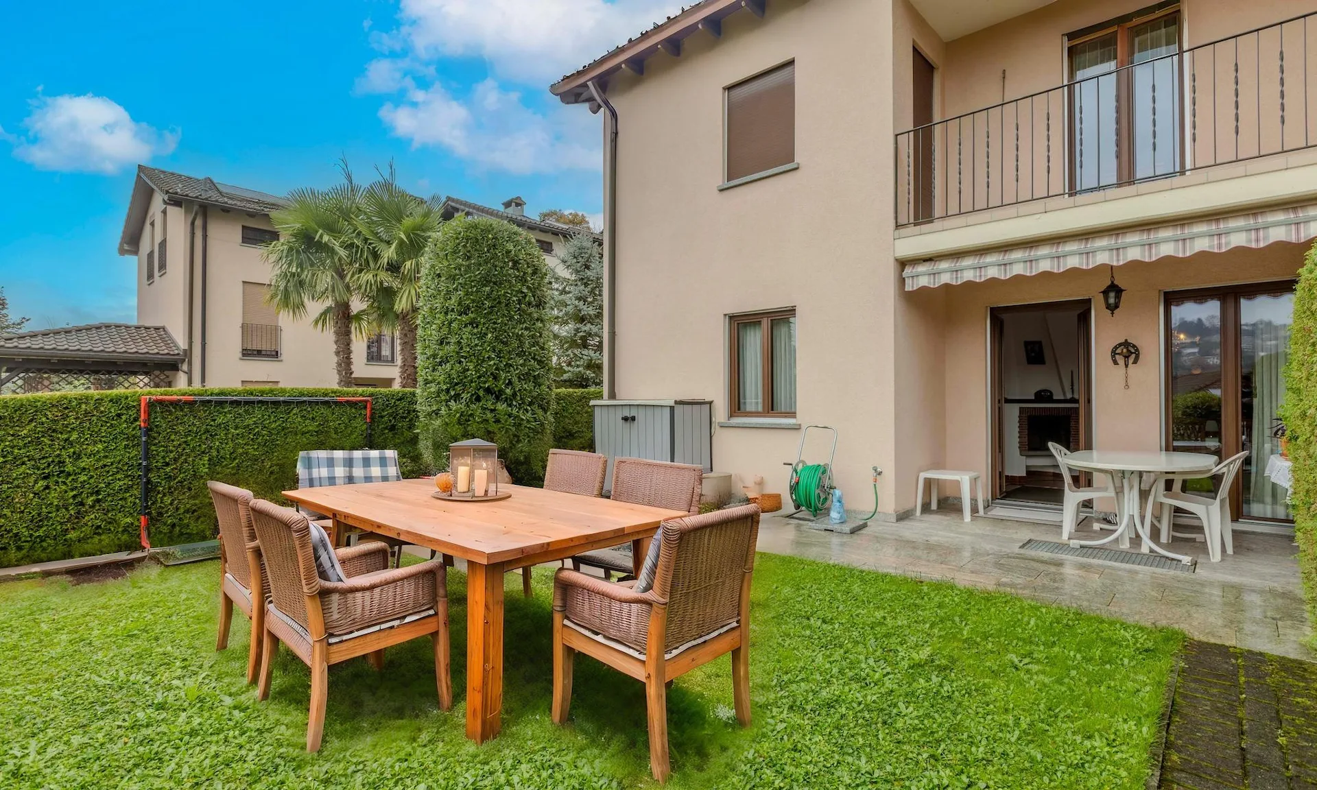 OCCASIONE - SPAZIOSA CASA 5.5 CON GIARDINO A LUGANO PAZZALLO
