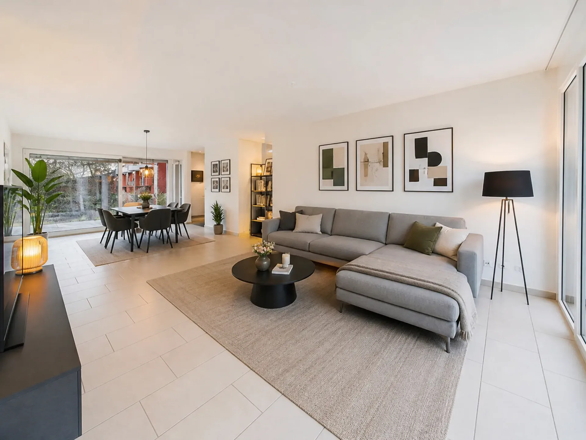 Elegantes 4.5-Zimmer-Apartment mit Panoramablick und Doppelterrasse in Agno