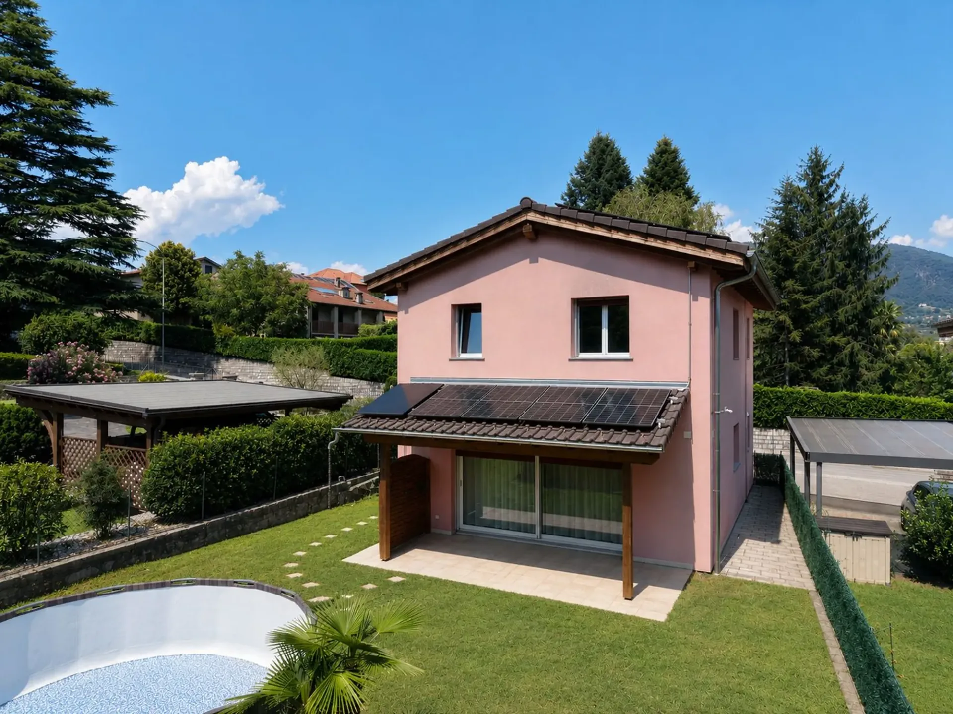 Einladendes Einfamilienhaus mit Garten