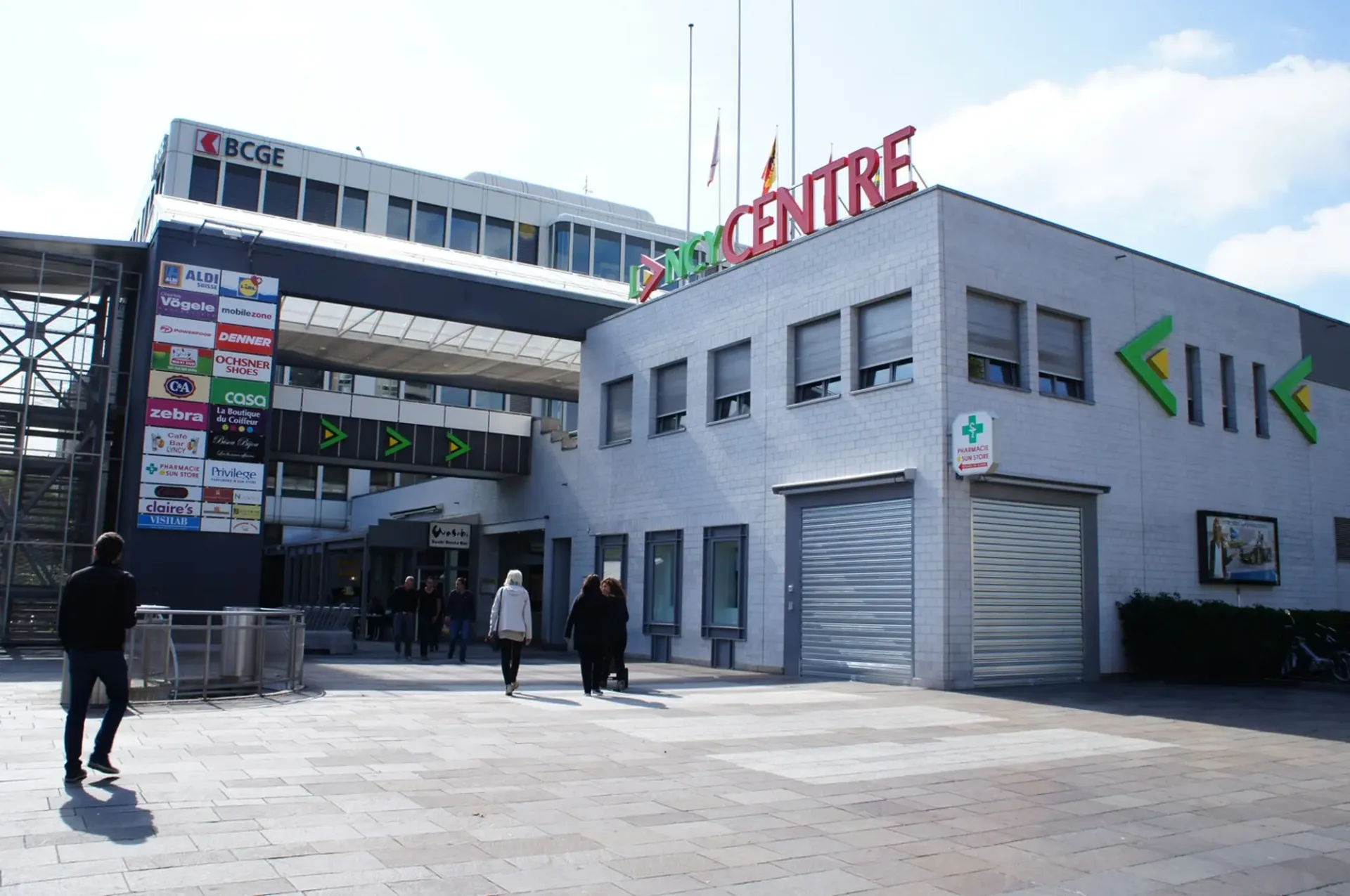 Fläche von 450m2 im Einkaufszentrum Lancy Centre
