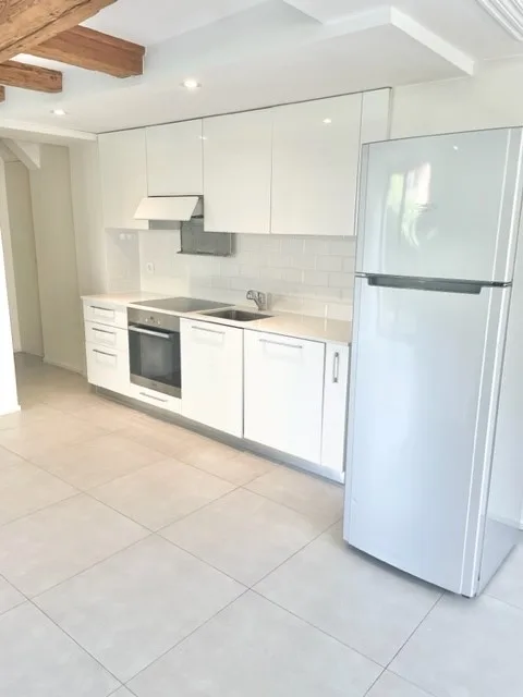 Schönes 2,5-Zimmer-Apartment, sehr gut gelegen