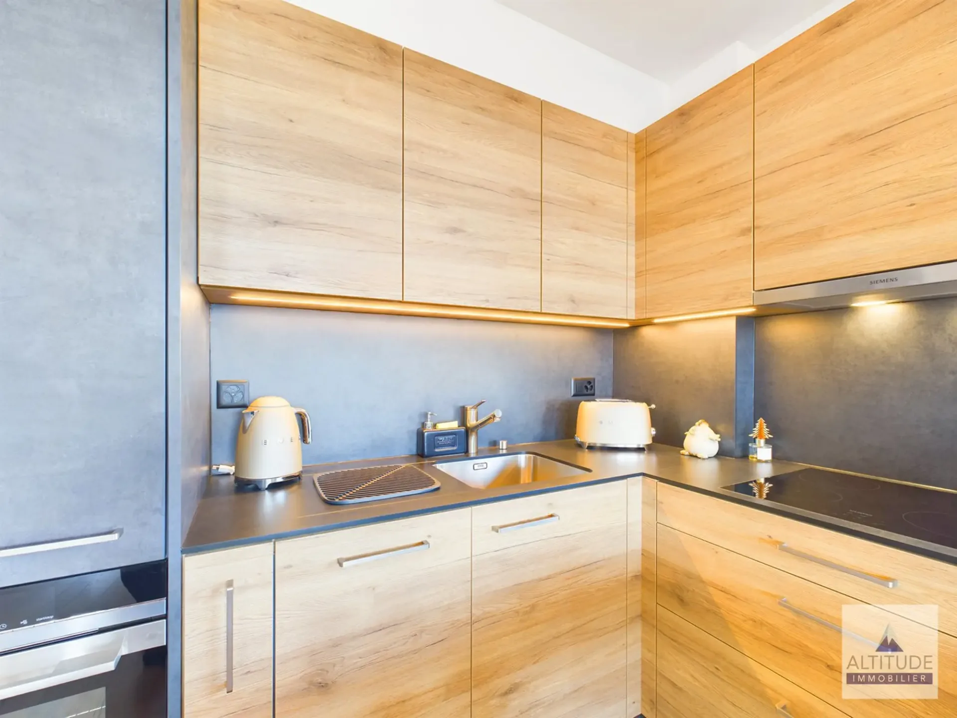 Appartement im Dorf Mollens mit herrlicher Aussicht auf die Berge
