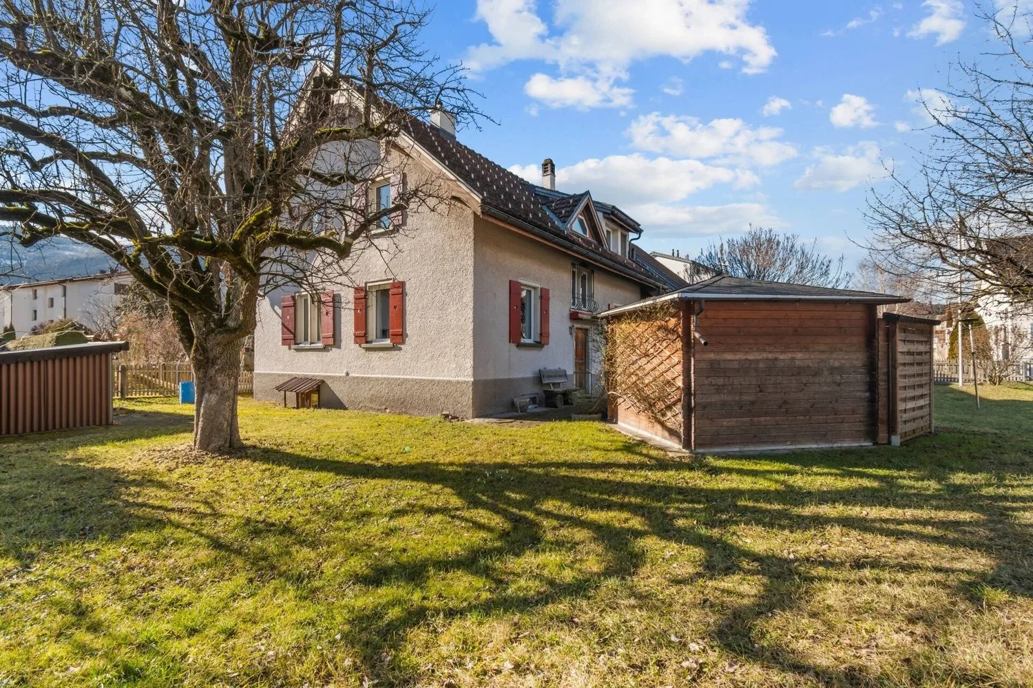 Temporary Living: Charming 3-Room Apartment in Bonaduz