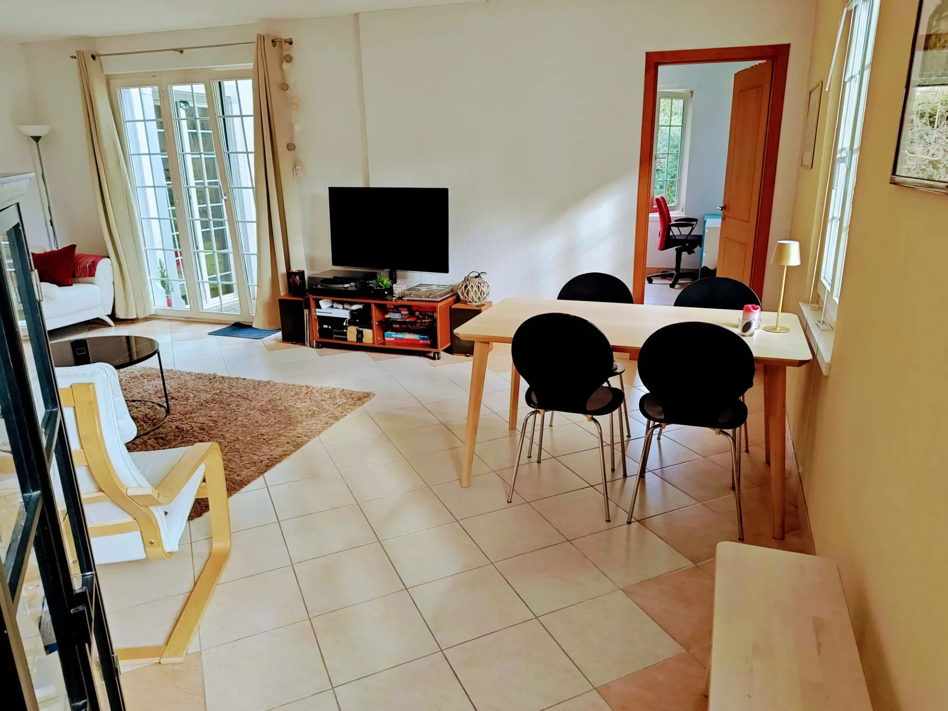 3½ ZI-WOHNUNG IN RAFZ (ZH), MÖBLIERT, TEMPORÄR