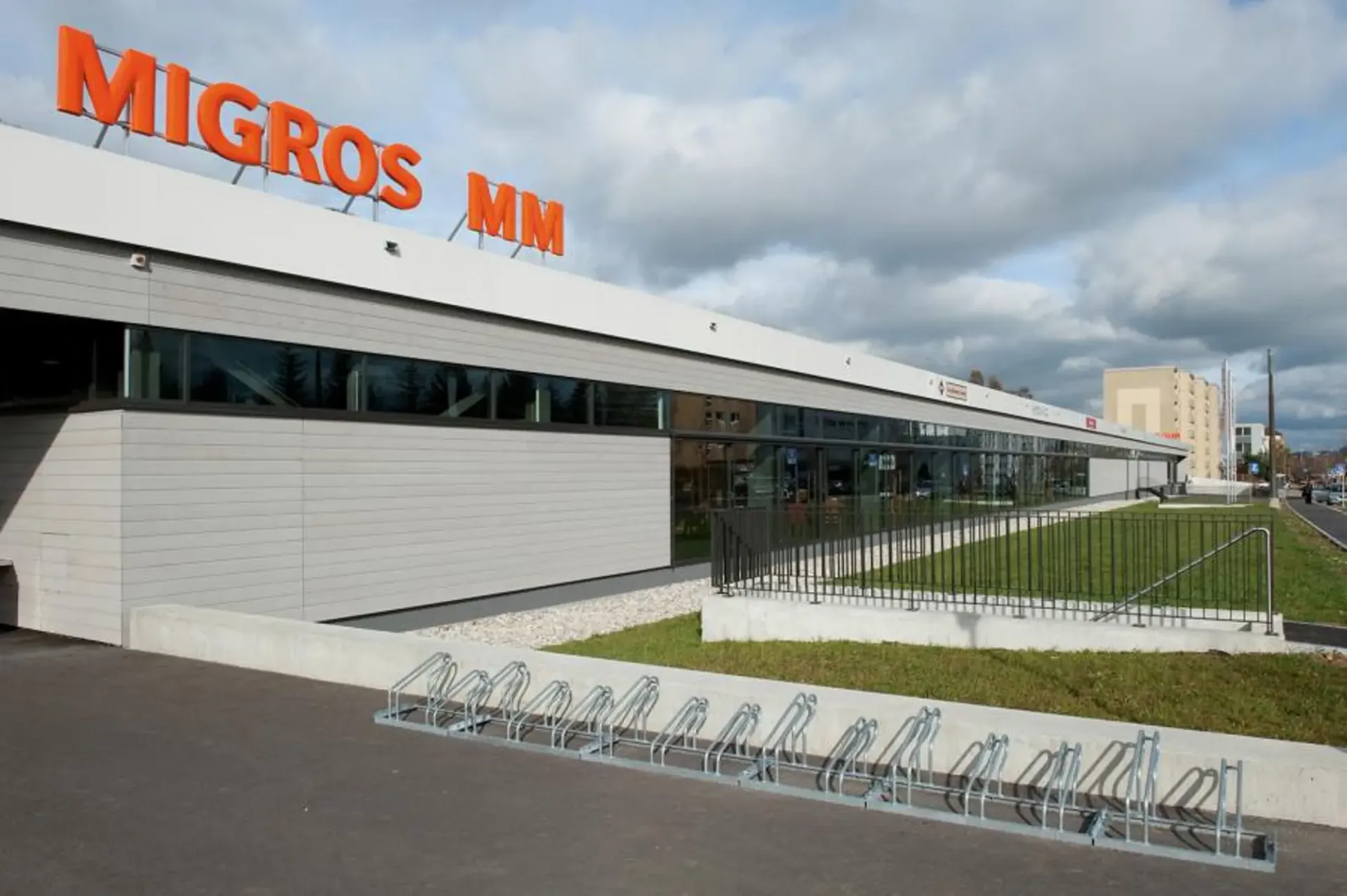 Verkaufs- oder Büroraum von 154m2 in La Chaux-de-Fonds
