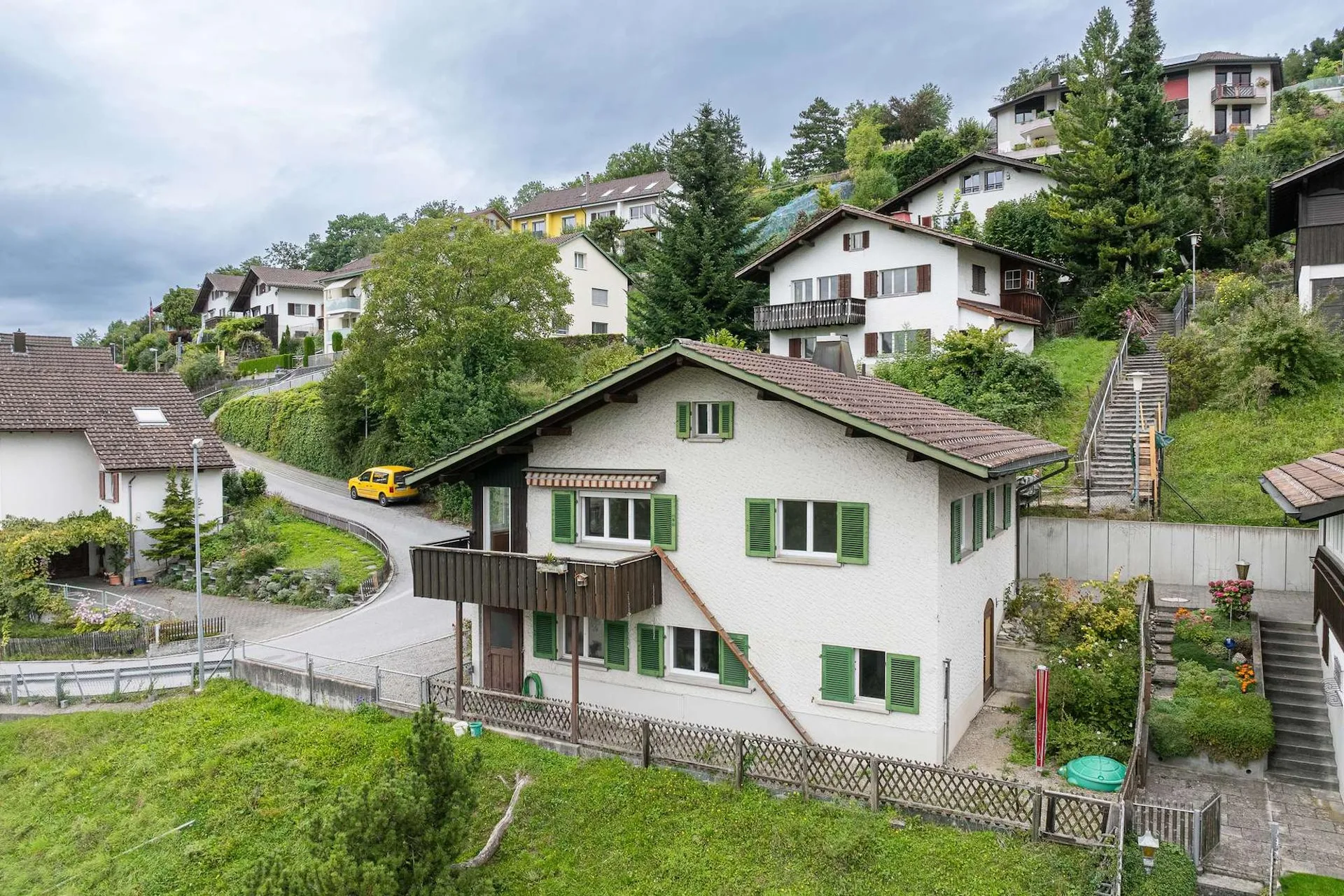 Charmantes Einfamilienhaus mit sonnigem Balkon und schönem Ausblick