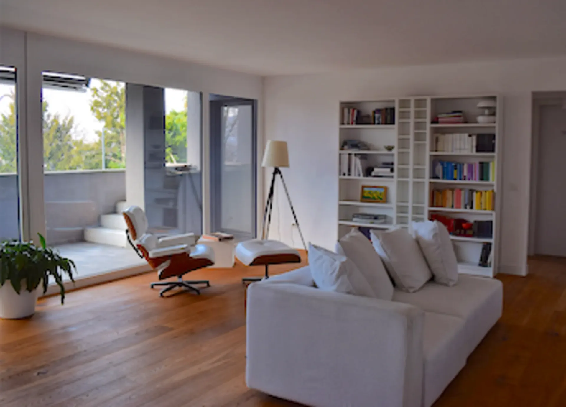 Lugano Pazzallo - Modernes 3.5-Zimmer-Apartment mit Terrasse