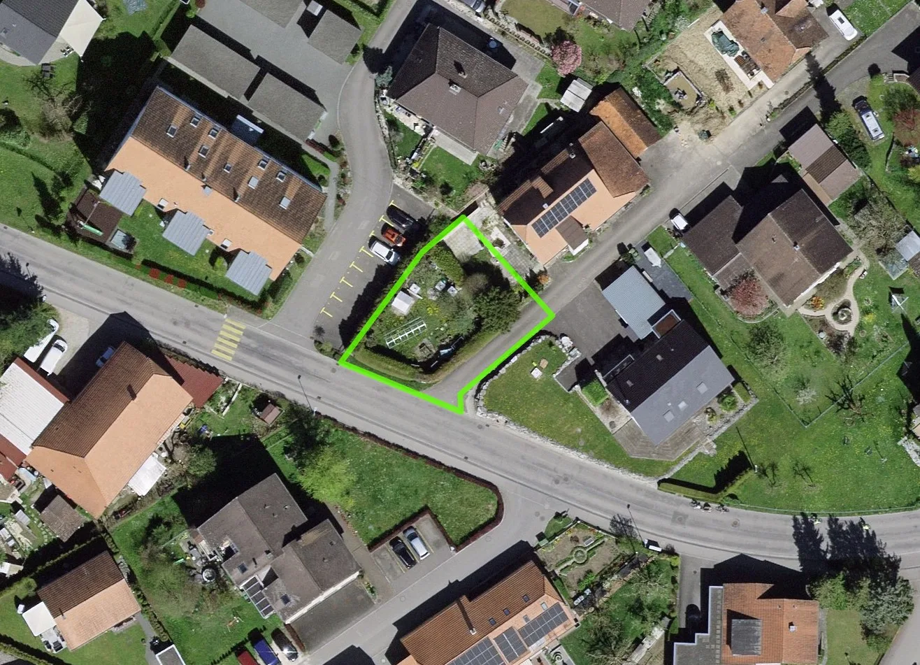 420 m² building plot with project study and attractive development potential