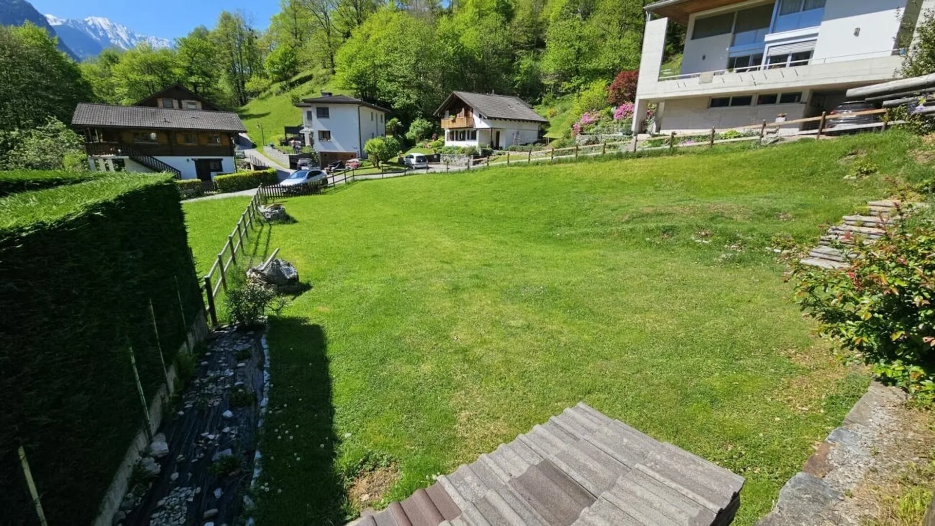 BAUGRUNDSTÜCK IN SOAZZA