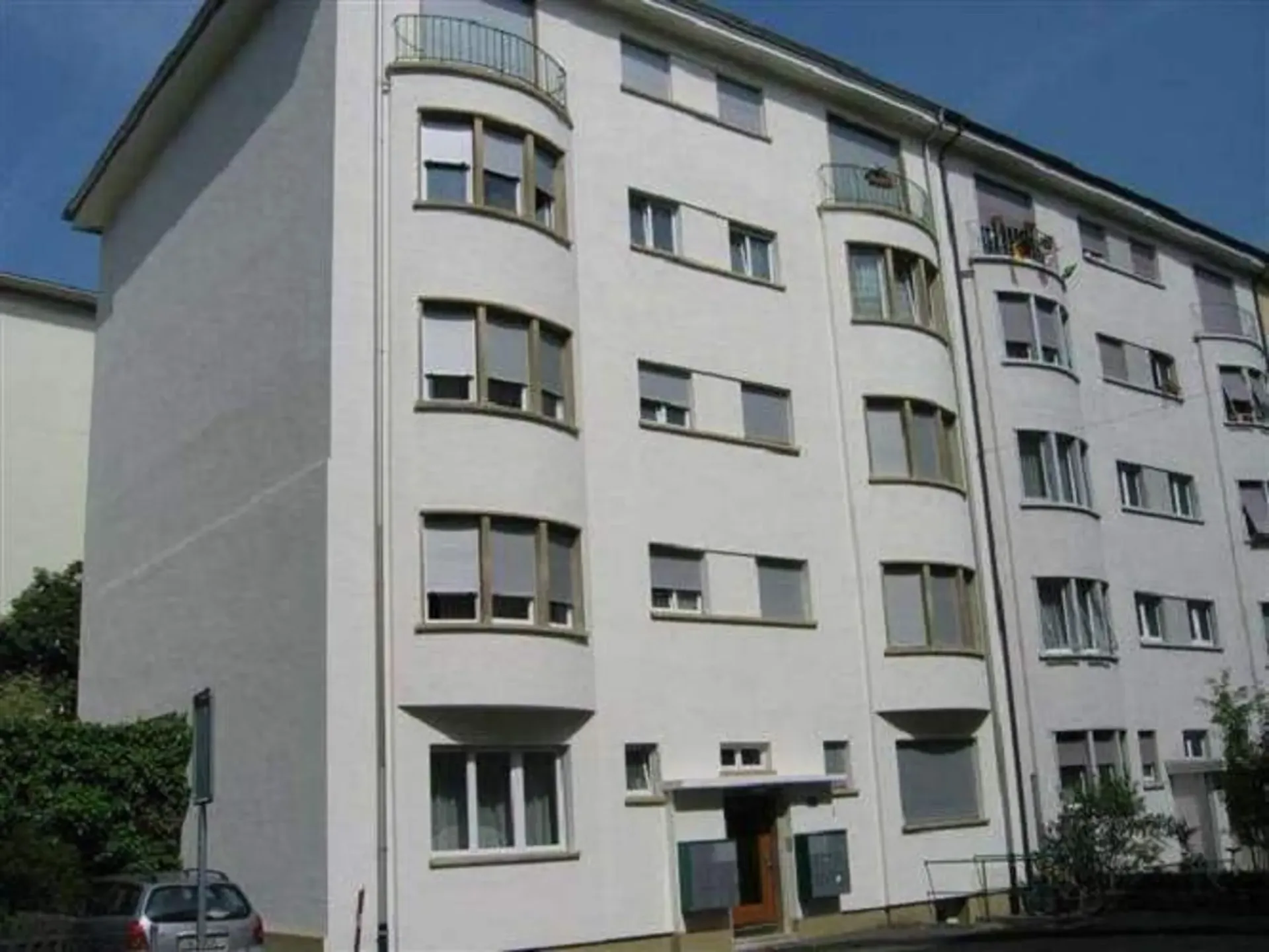 an ruhiger Strasse