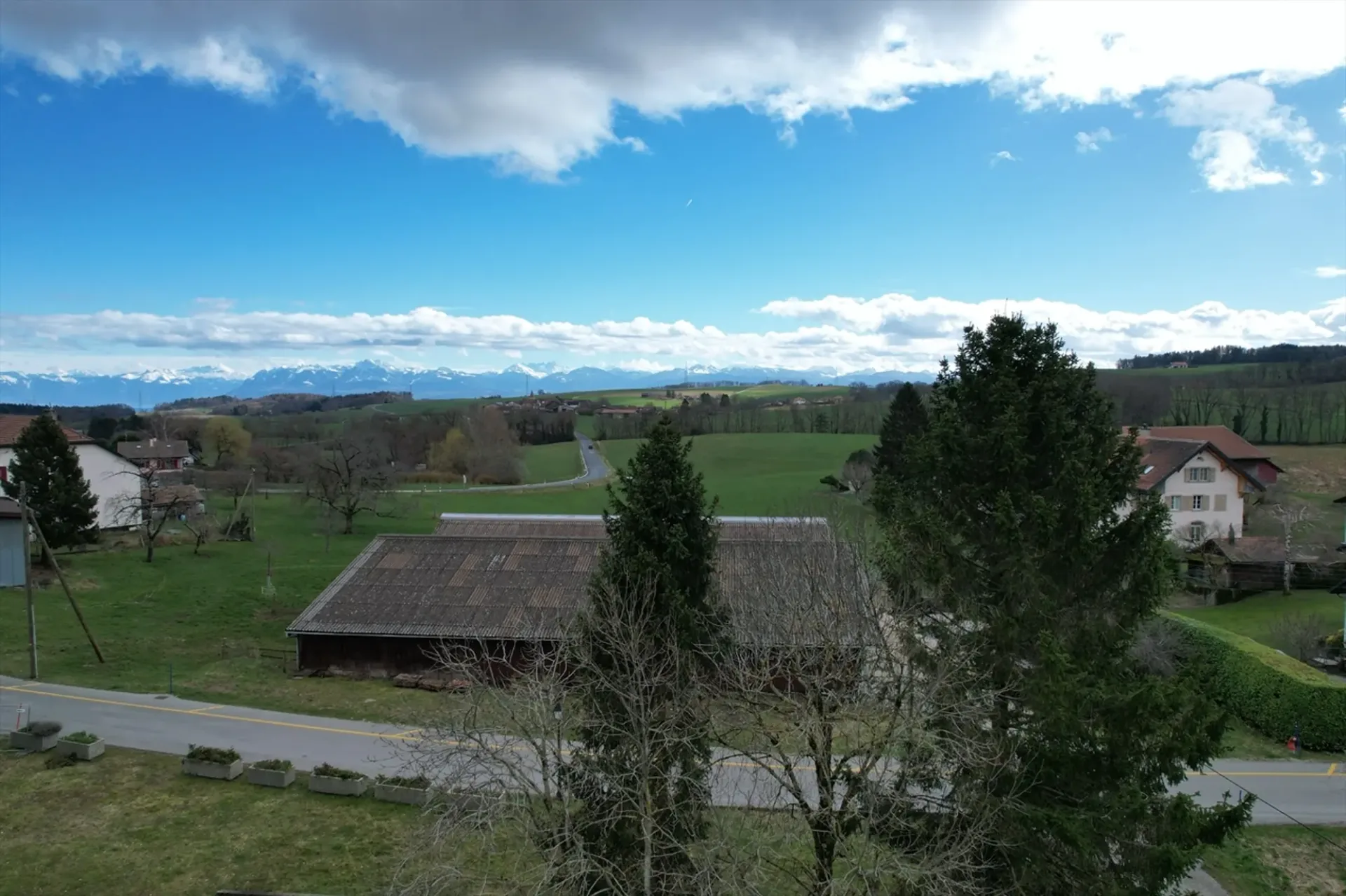 Neue Wohnung in St-Oyens