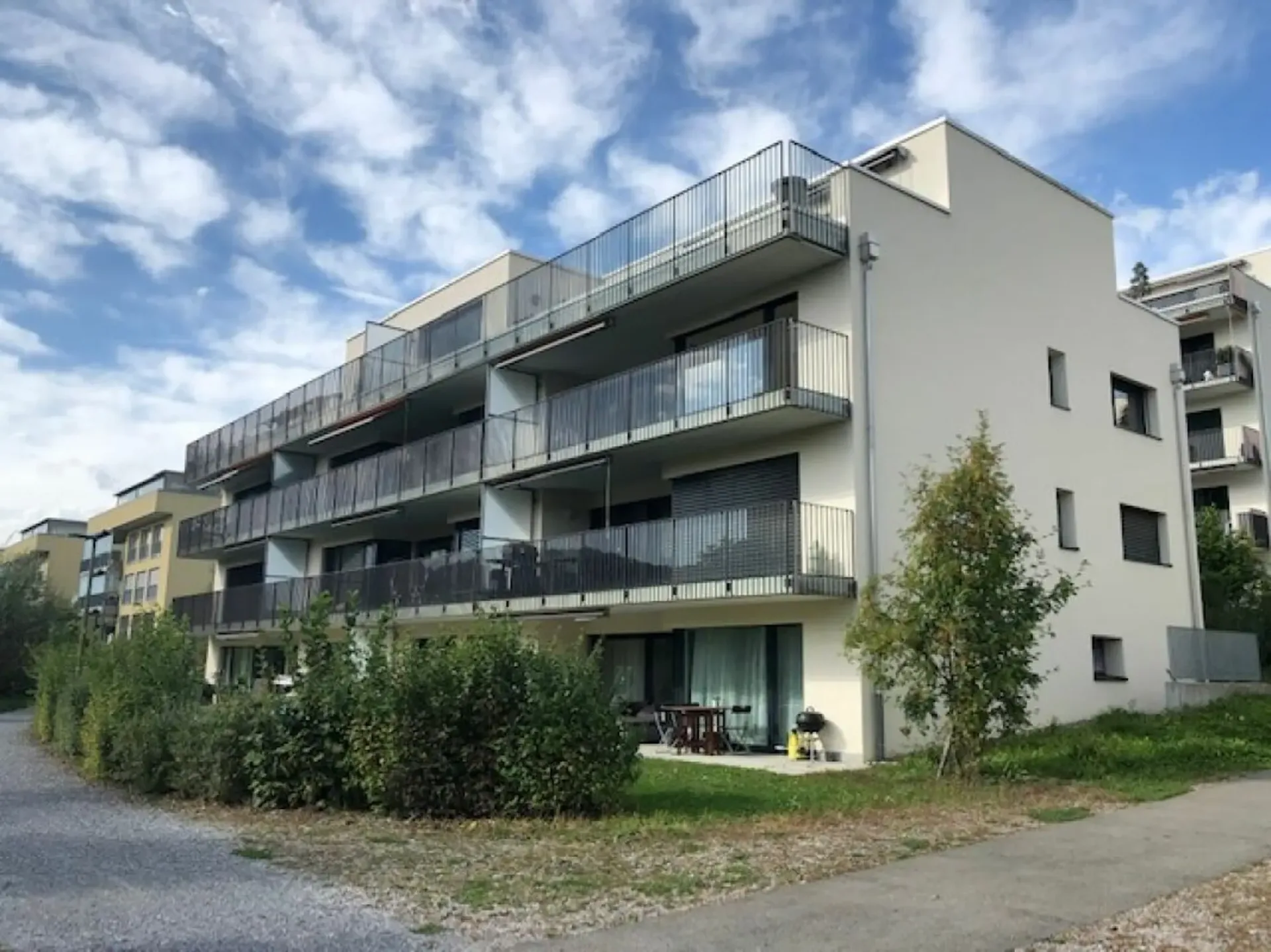 Grosszügige 3.5 Zimmerwohnung im EG mit Sitplatz in Wülflingen