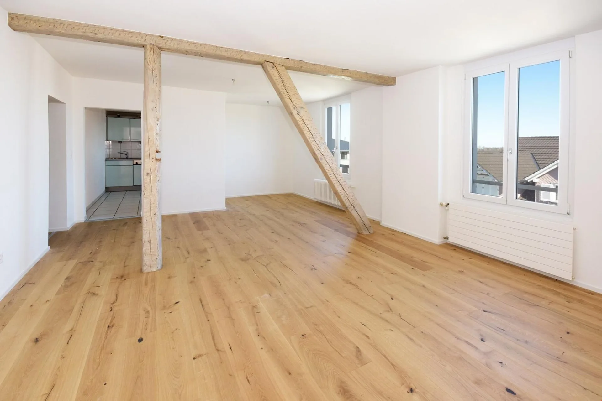 3.5 Zimmer-Dachwohnung 2. OG