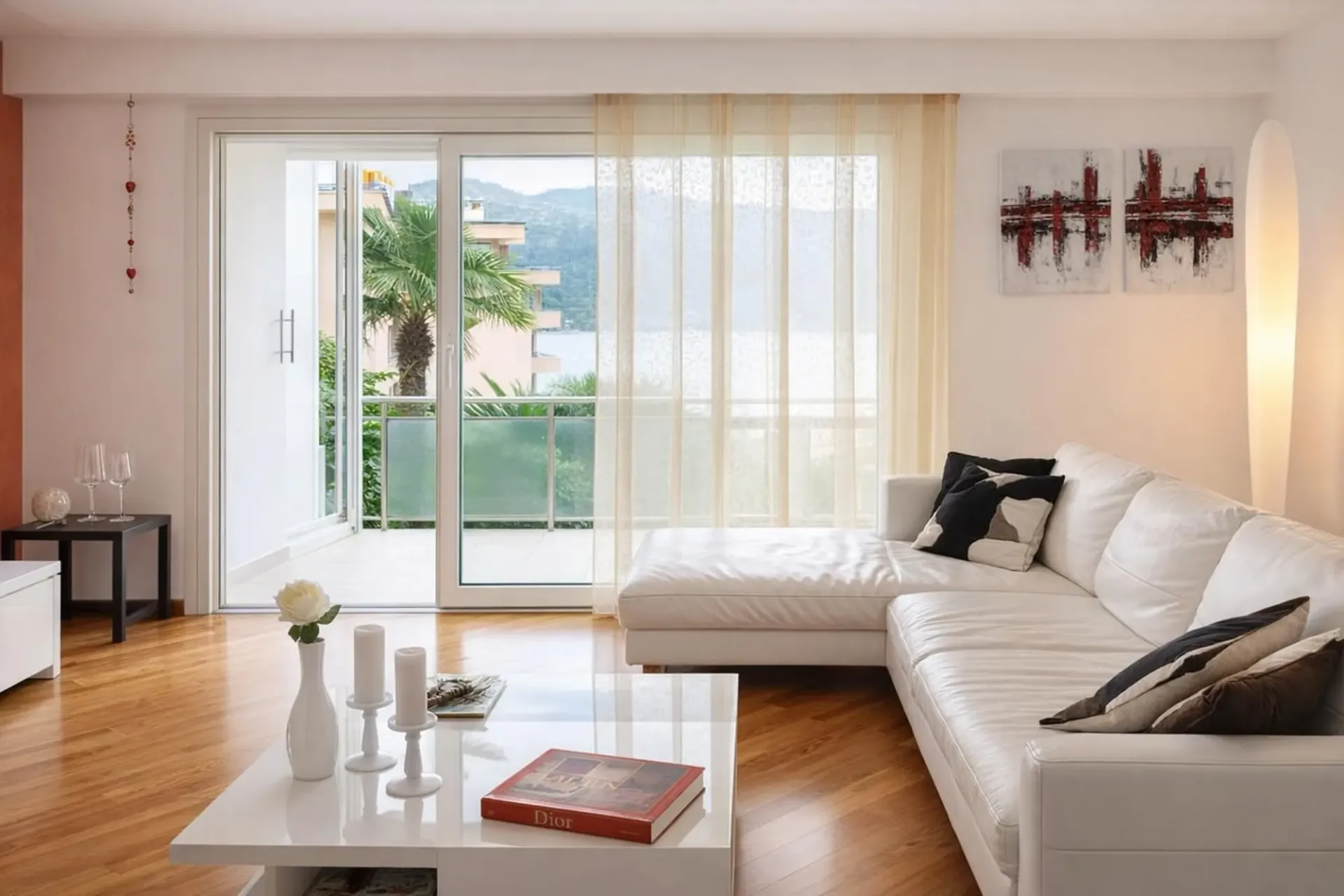Refined 4.5-room apartment with double terrace and stunning lake view
