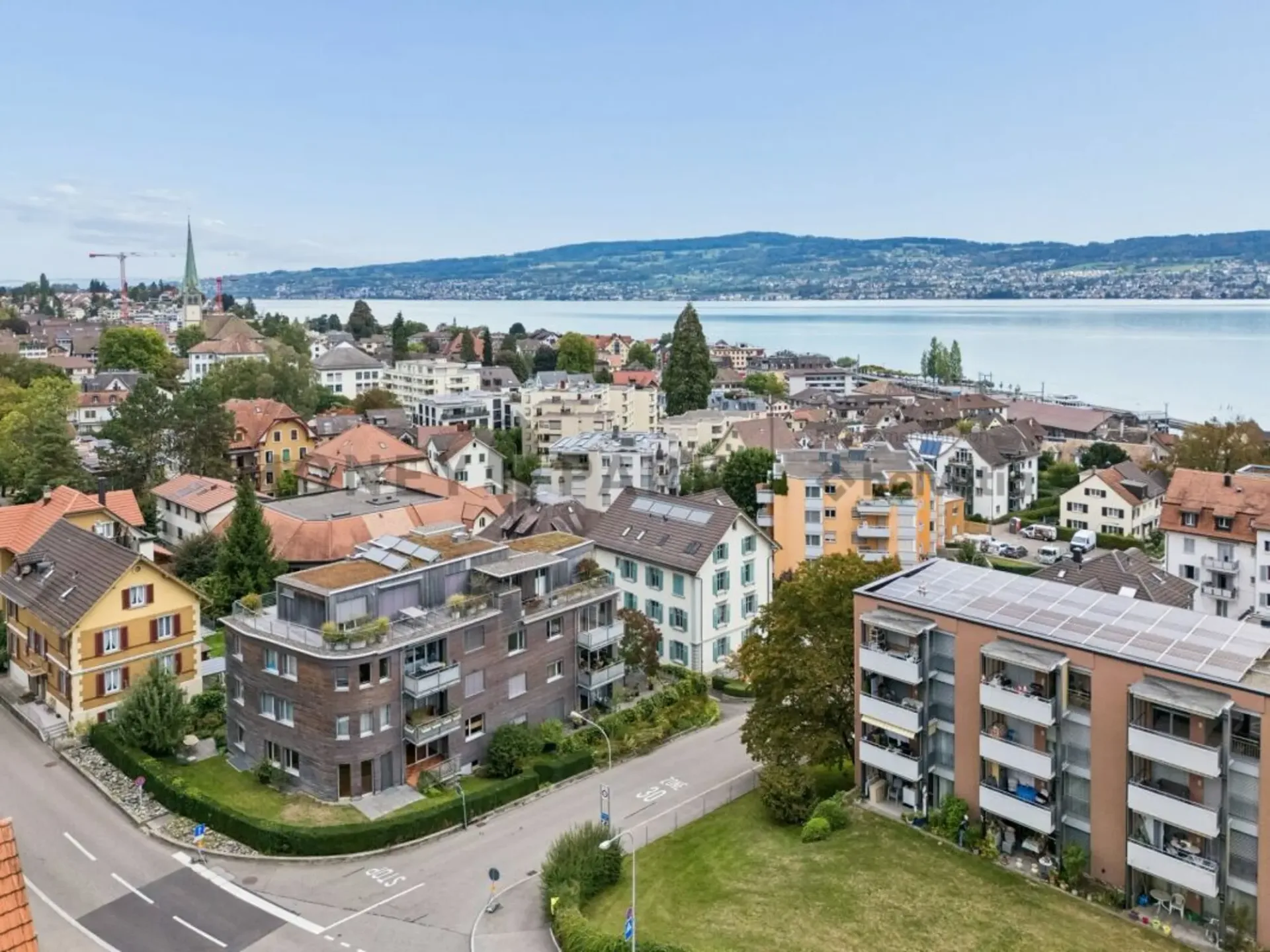 Attraktive 4.5-Zimmer-Gartenwohnung mit grosszügigem Aussenbereich