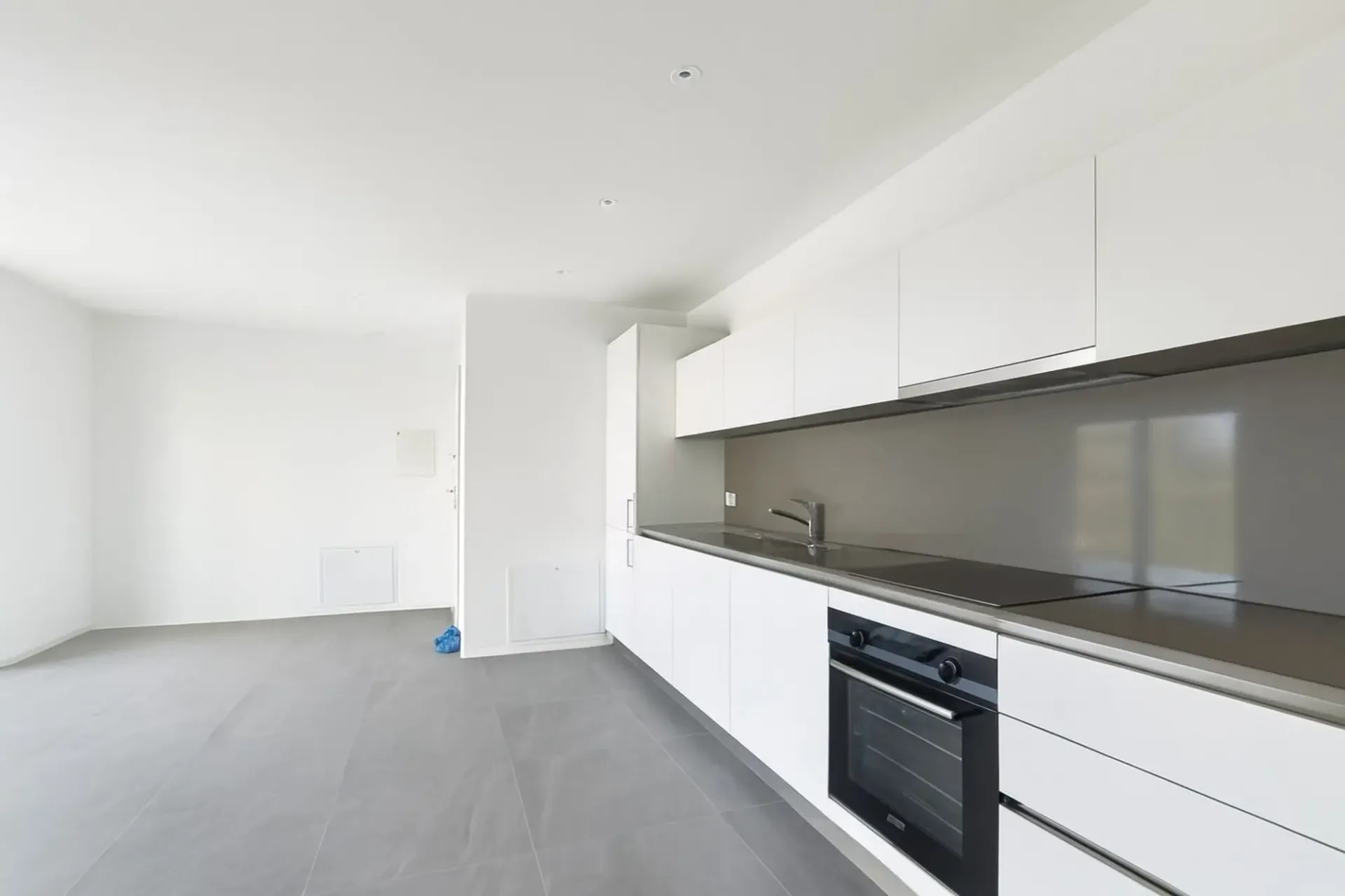 Caslano 2,5 Zi. Modern mit großer Terrasse | Miete CHF 1'430