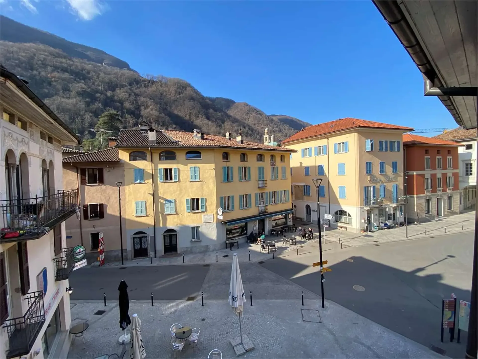 Historisches Haus von Wert mit 5,5 Zimmern zur Miete in Riva San Vitale