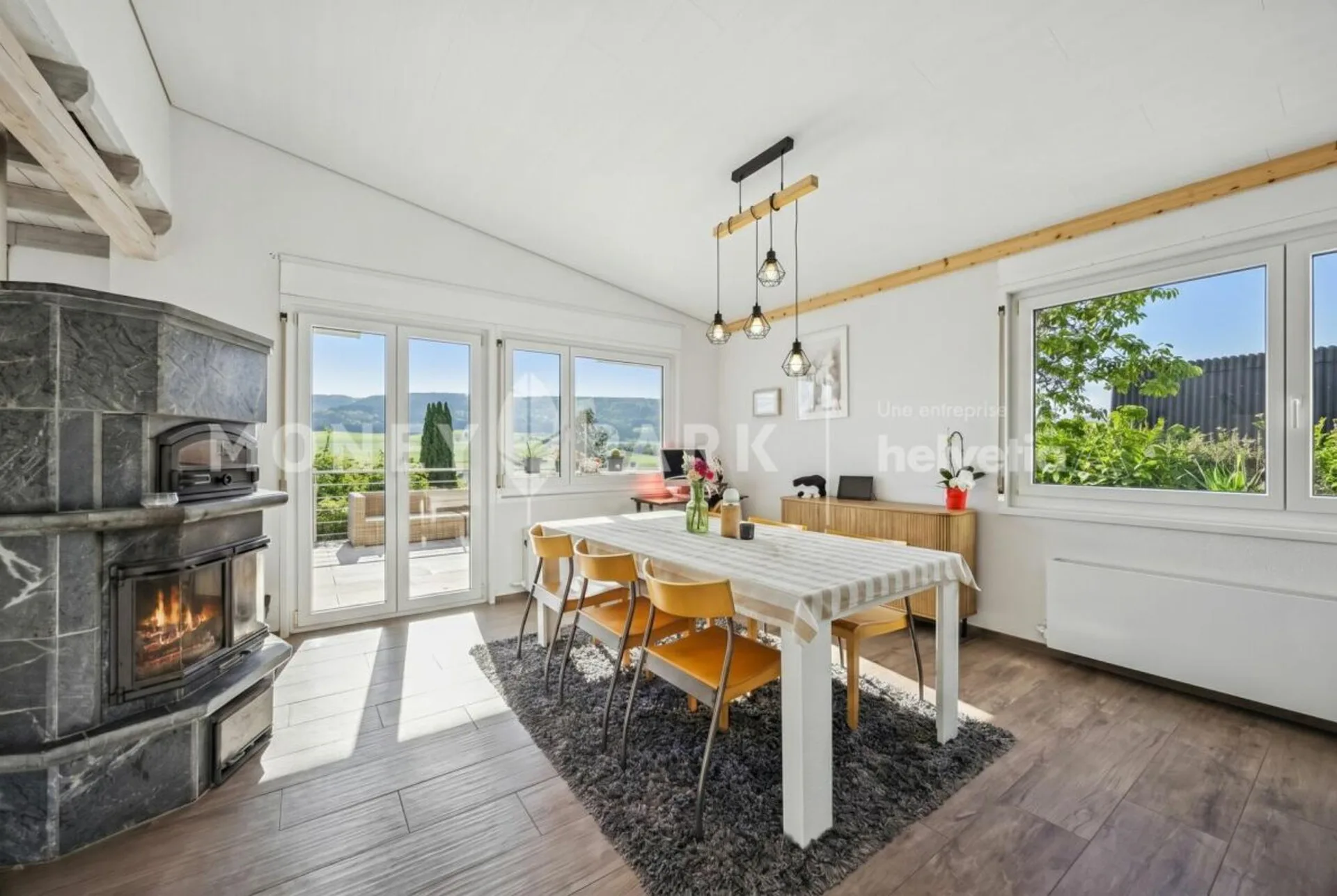 Einfamilienhaus mit 5,5 Zimmern und herrlicher Aussicht in Fontenais