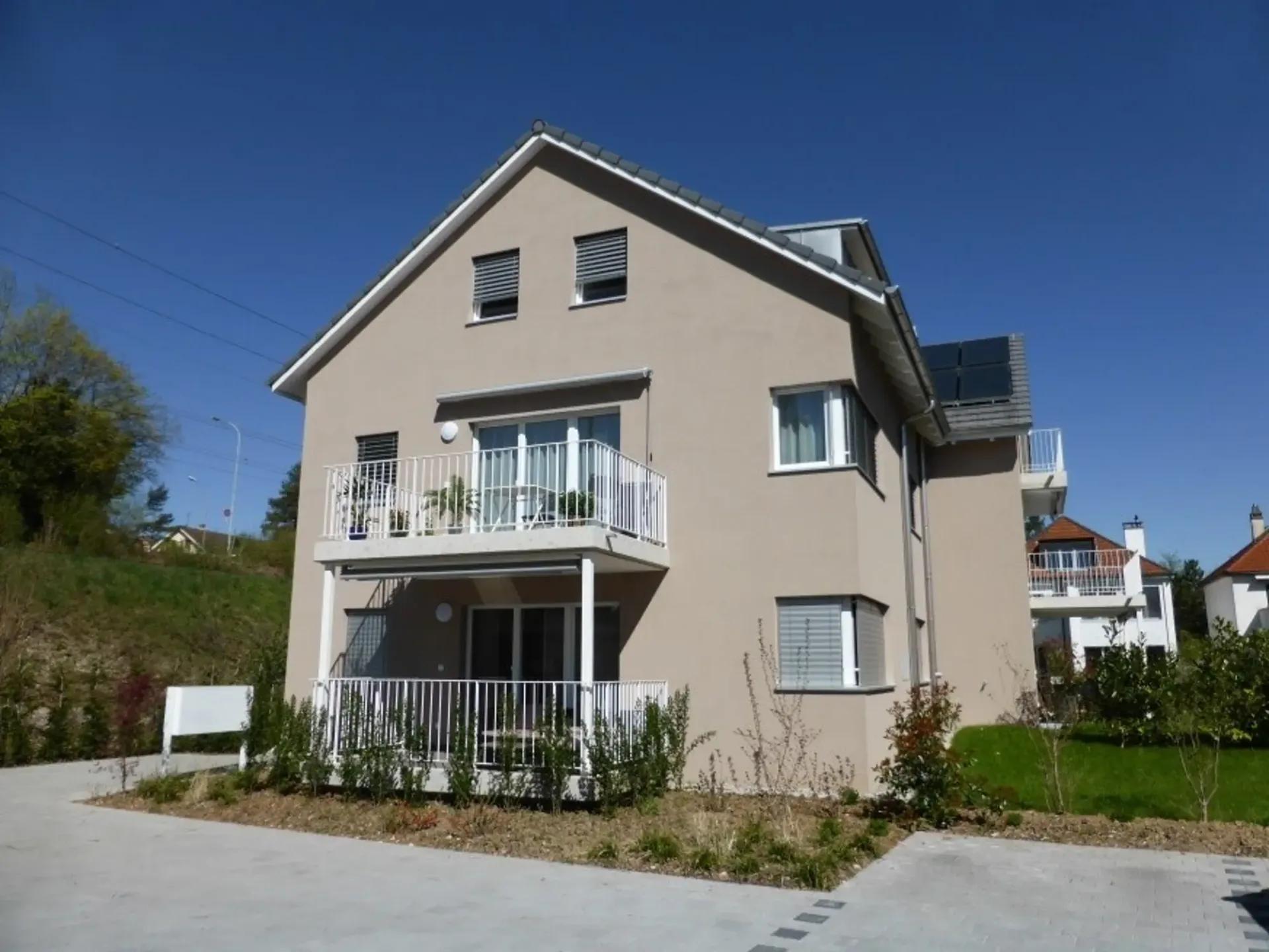 Moderne und helle 3.5 Zimmerwohnung in Münchenstein