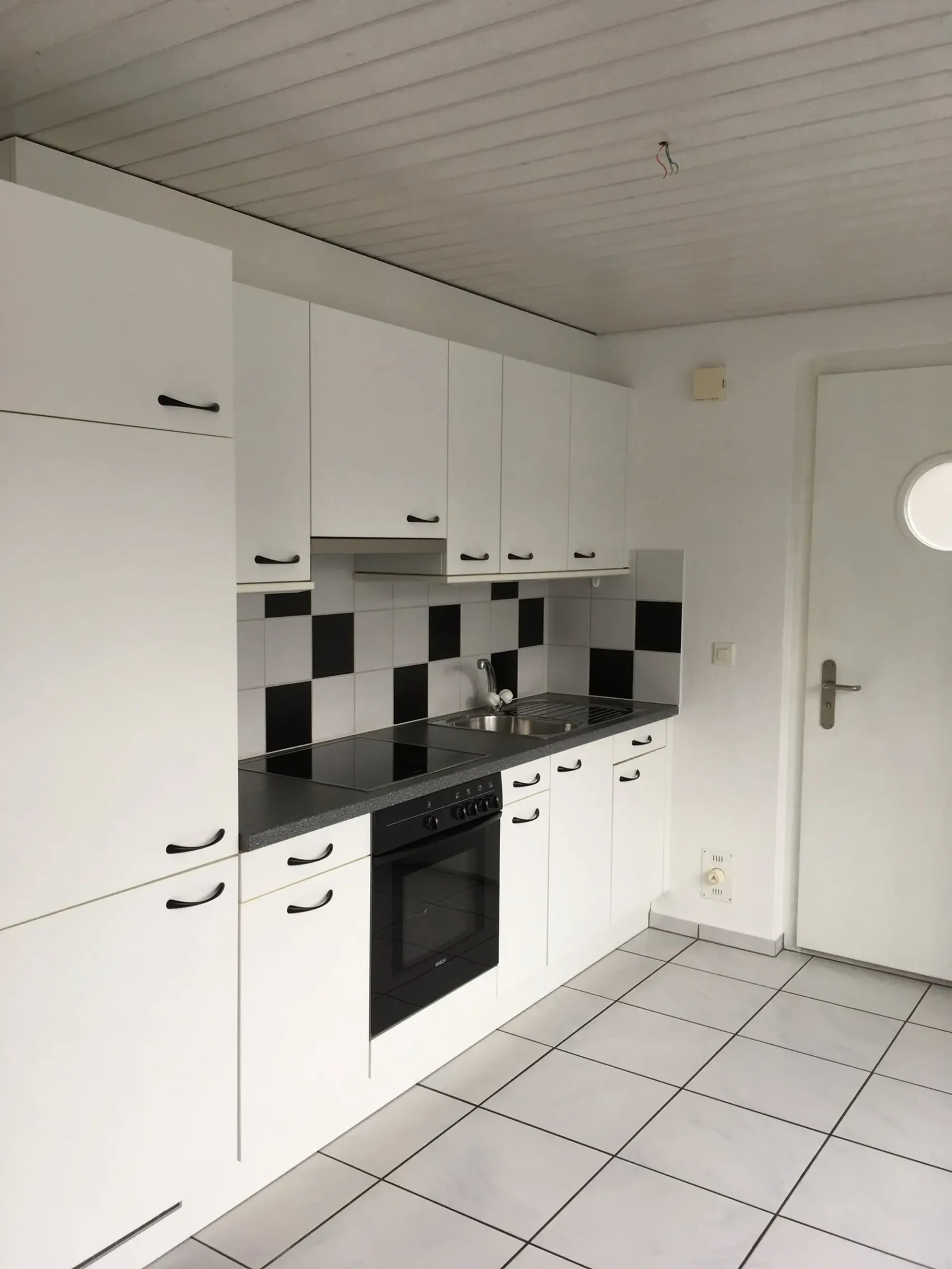 2 Zimmer Büroräumlichkeiten an zentraler Lage - ab sofort in Sissach BL