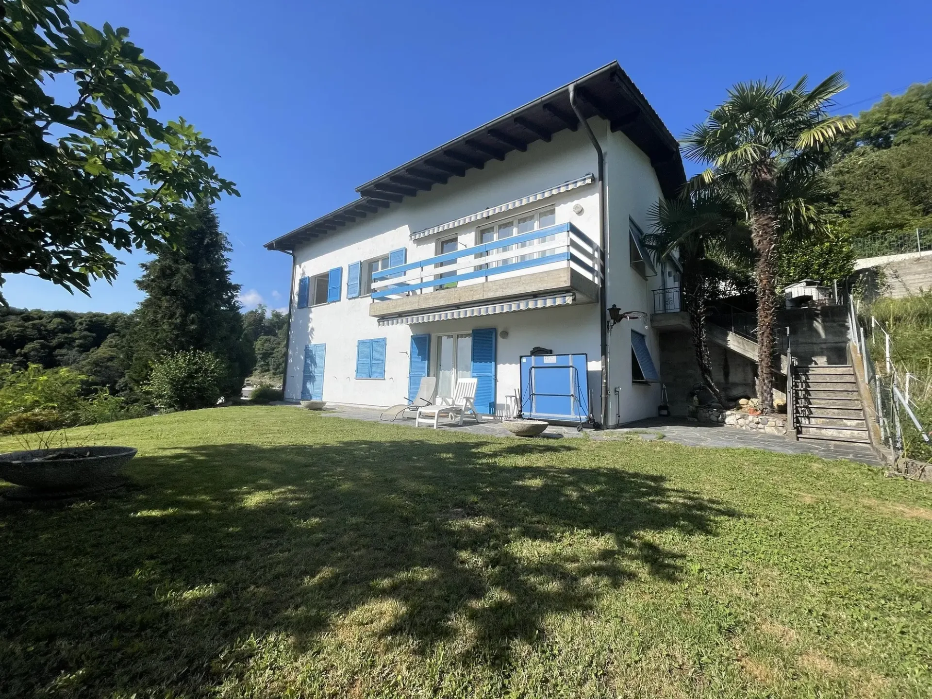 Schönes Panoramahaus 5.5 mit Doppelgarage