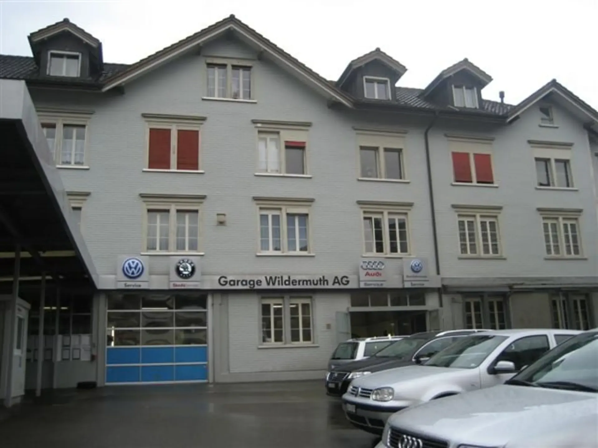 Mehrfamilienhaus in Herisau mit 14 Wohnungen und ein grosse Werkstatt zu verkaufen!