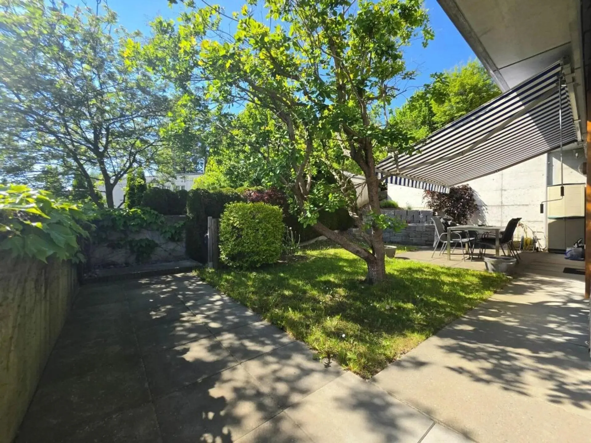 2.5-room garden apartment with large terrace in Gossau SG for sale