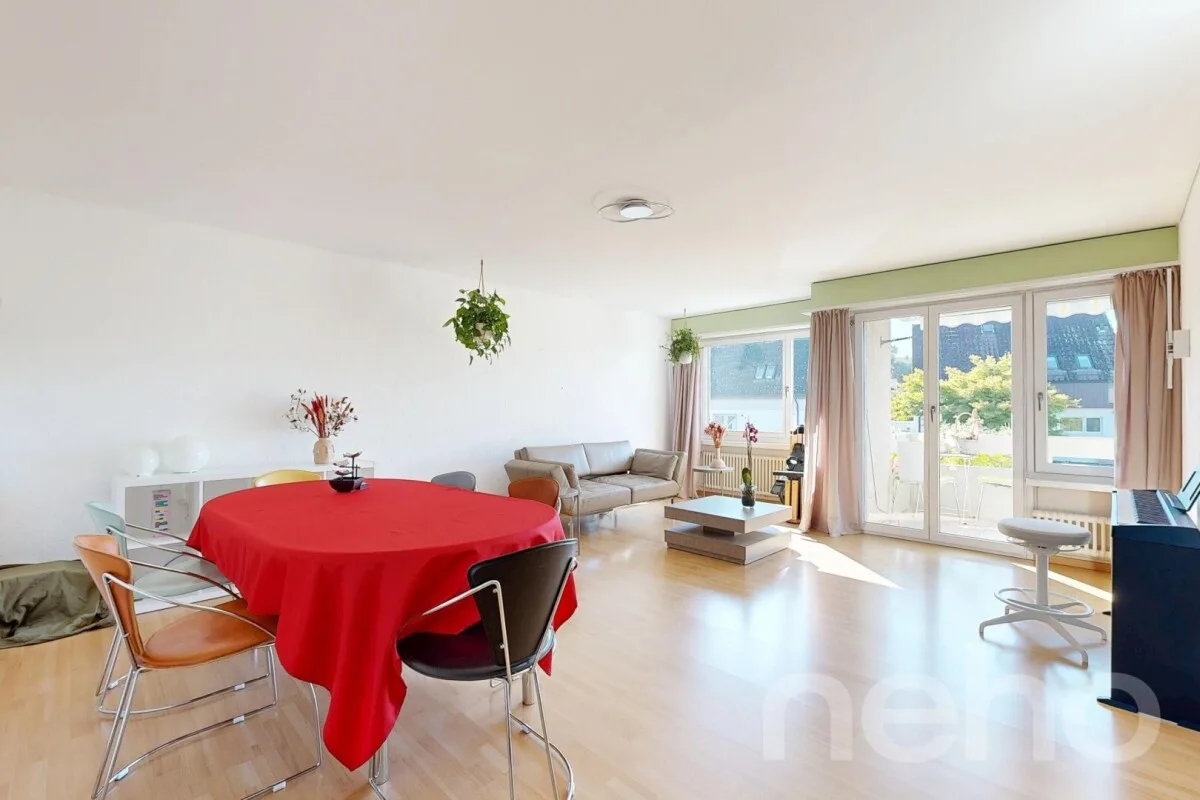 Sonnige 3.5-Zimmer-Wohnung mit Südbalkon in ruhiger Lage