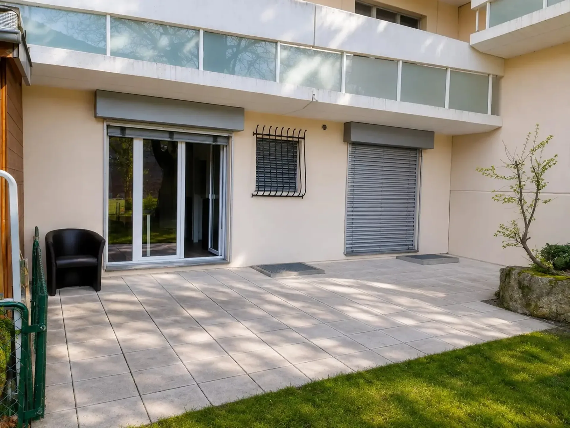 Renditeattraktives Angebot in Sierre: 2,5 Zimmer renoviert mit Terrasse