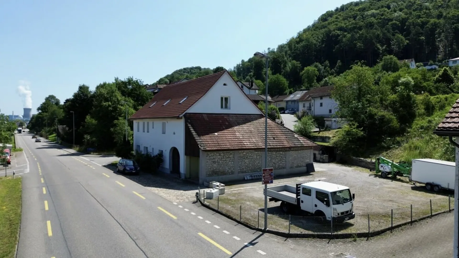 Wo Familien wachsen und Träume bauen - Mehrfamilienhaus mit Ausbaureserve