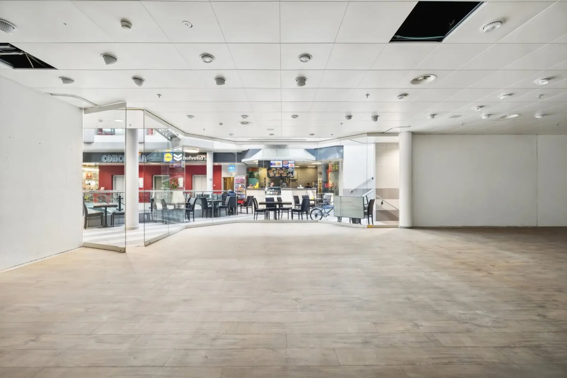 Attraktive Verkaufsfläche im Mergele Center zu vermieten
